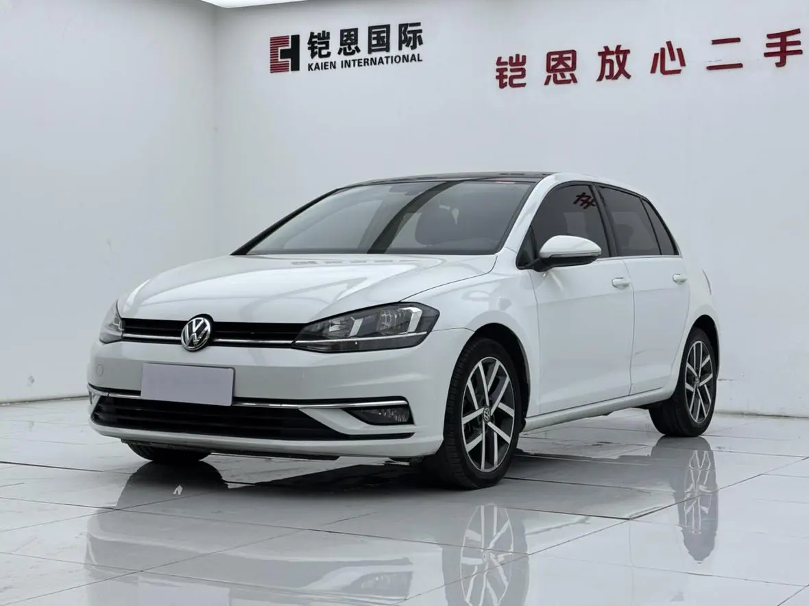Volkswagen Golf  из Китая