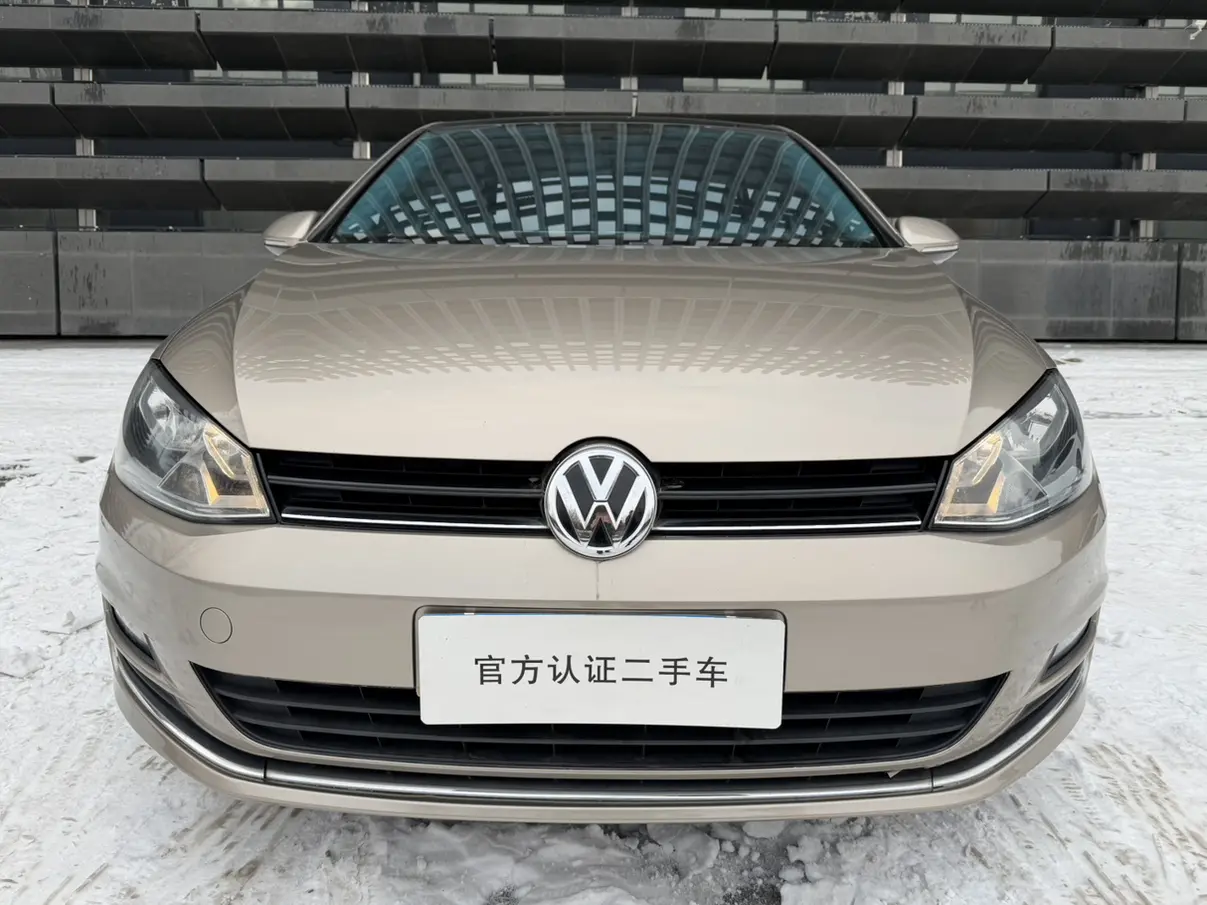 Volkswagen Golf  из Китая