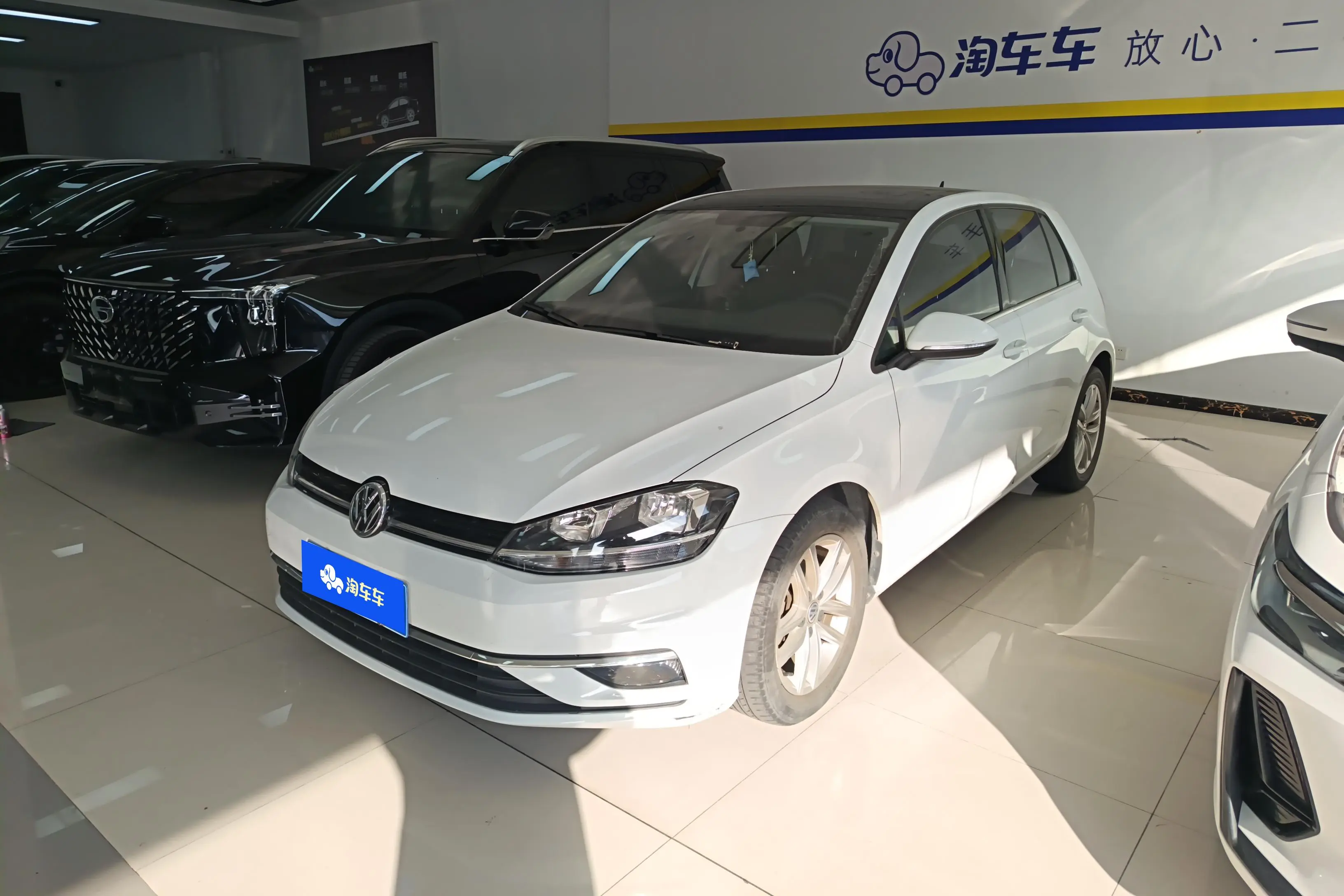 Volkswagen Golf  из Китая