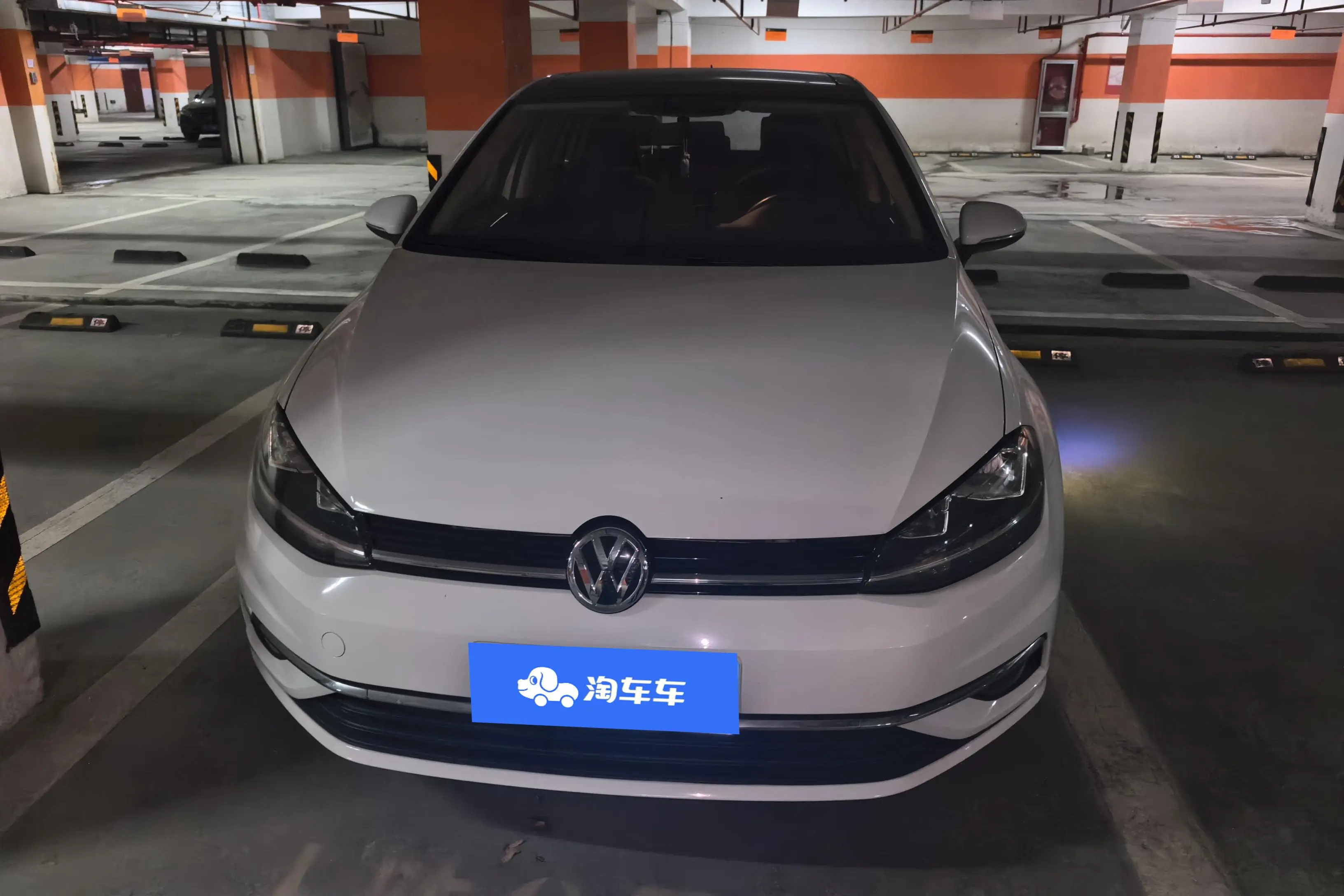 Volkswagen Golf  из Китая