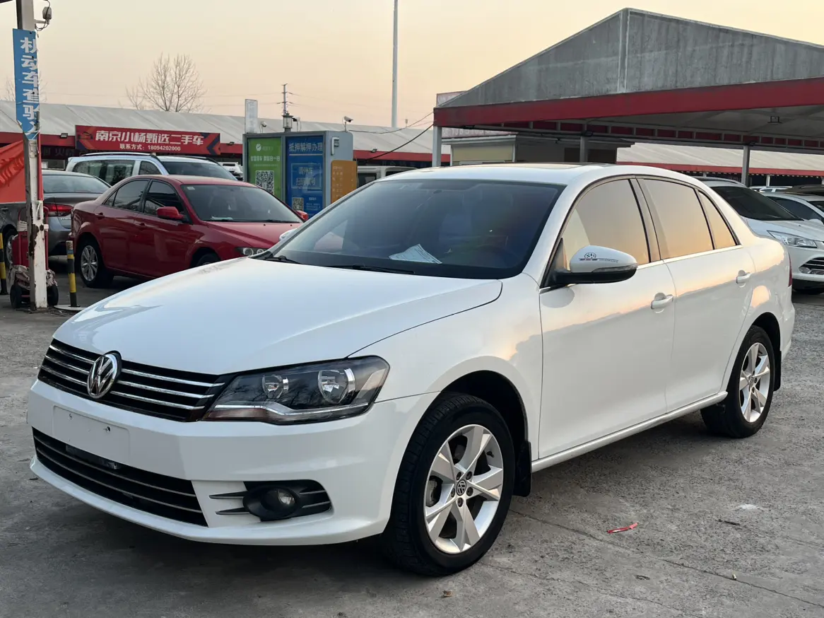 Volkswagen Bora  из Китая