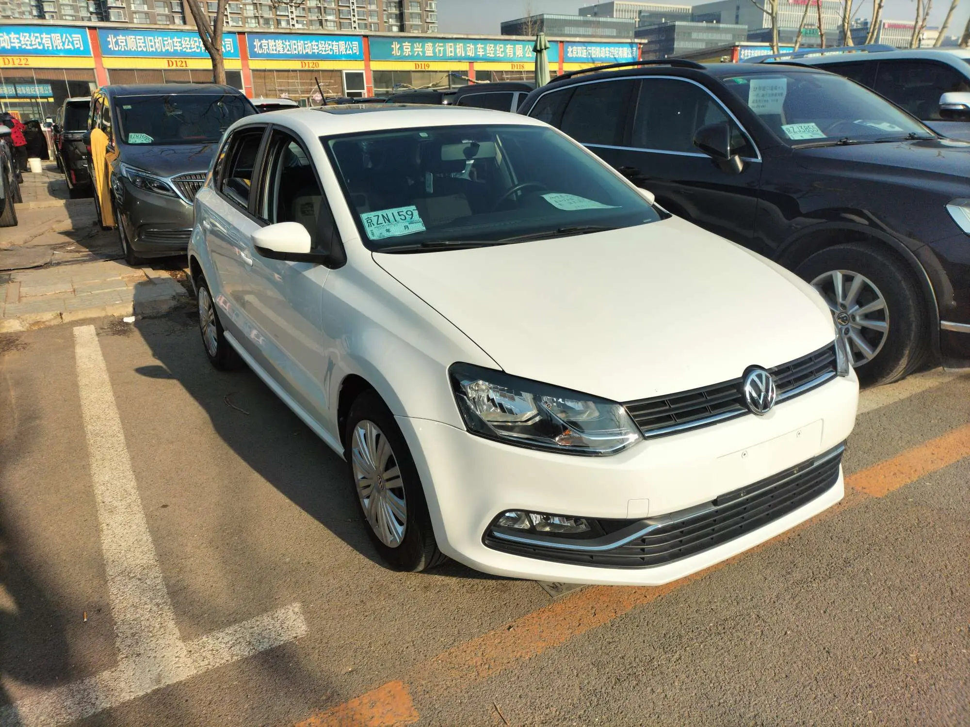 Volkswagen Polo  из Китая