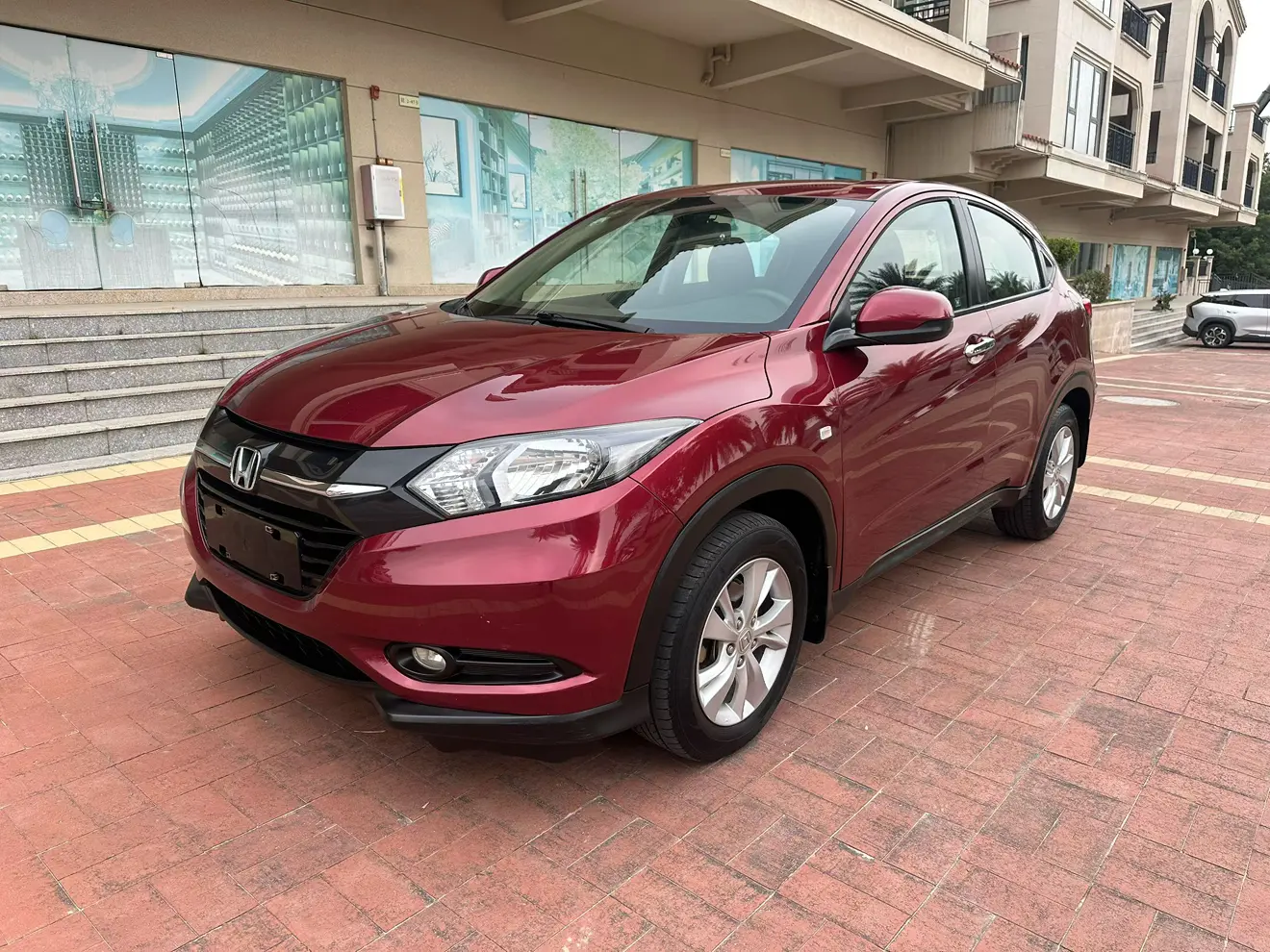 Honda Vezel (Binzhi)  из Китая