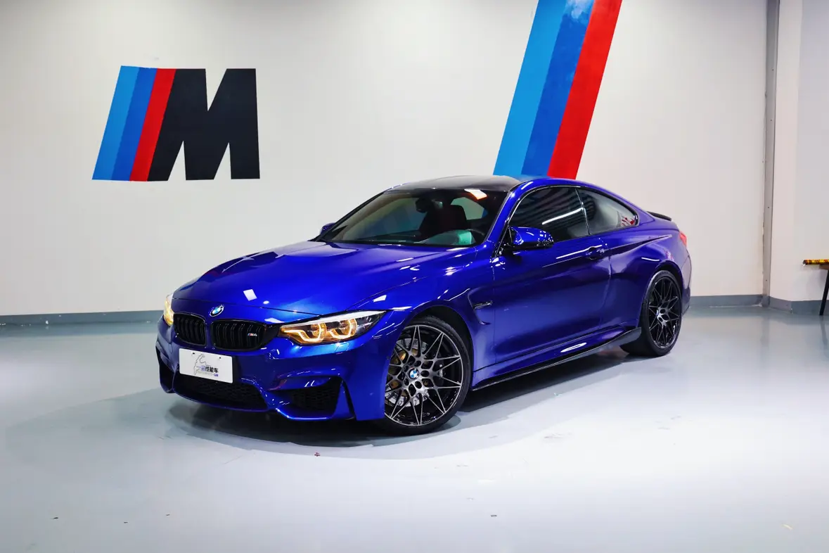 BMW M4  из Китая