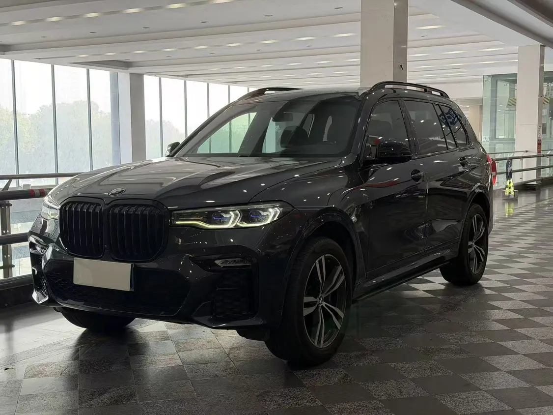 BMW X7  из Китая