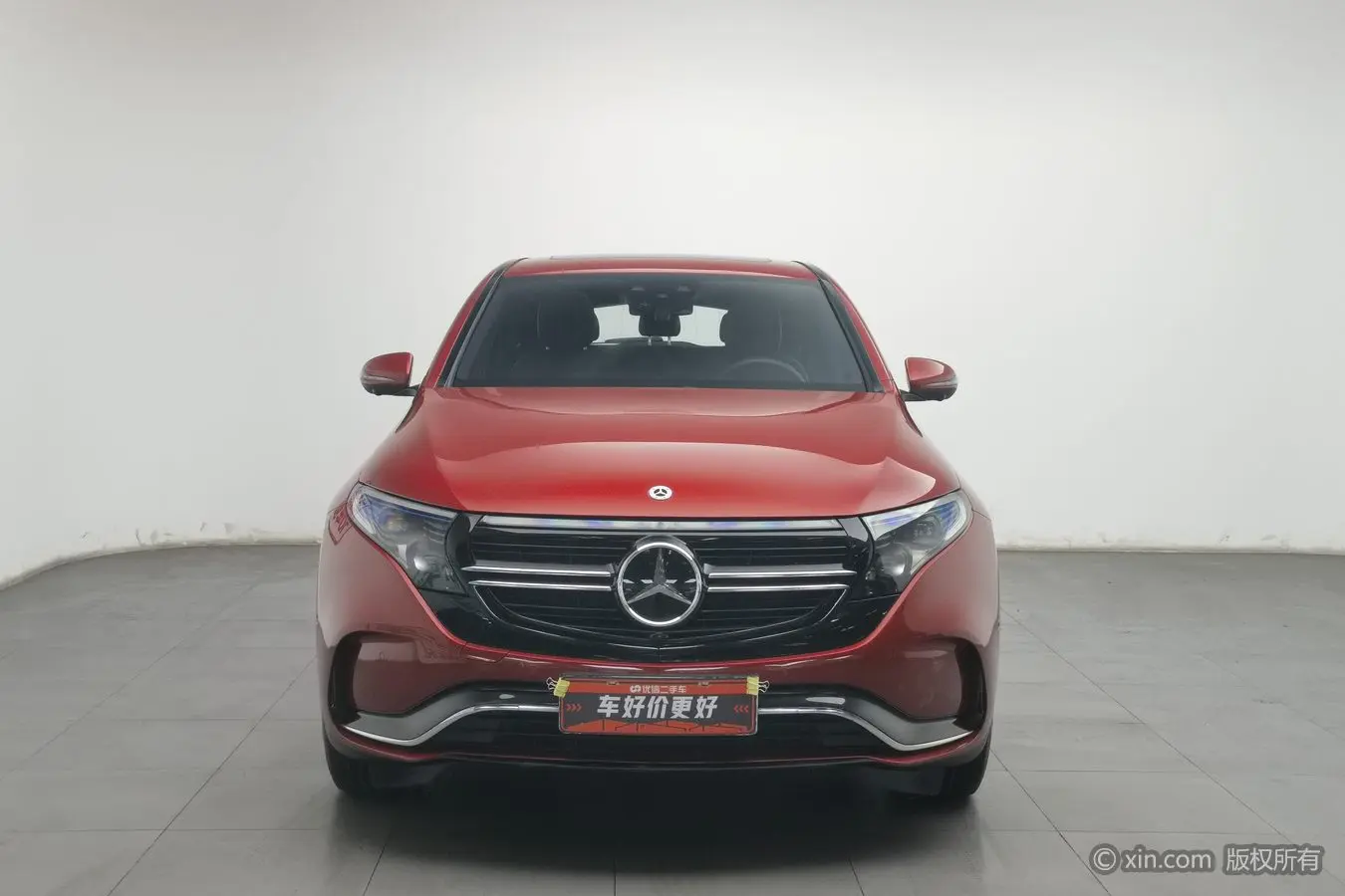 Mercedes-Benz EQC  из Китая
