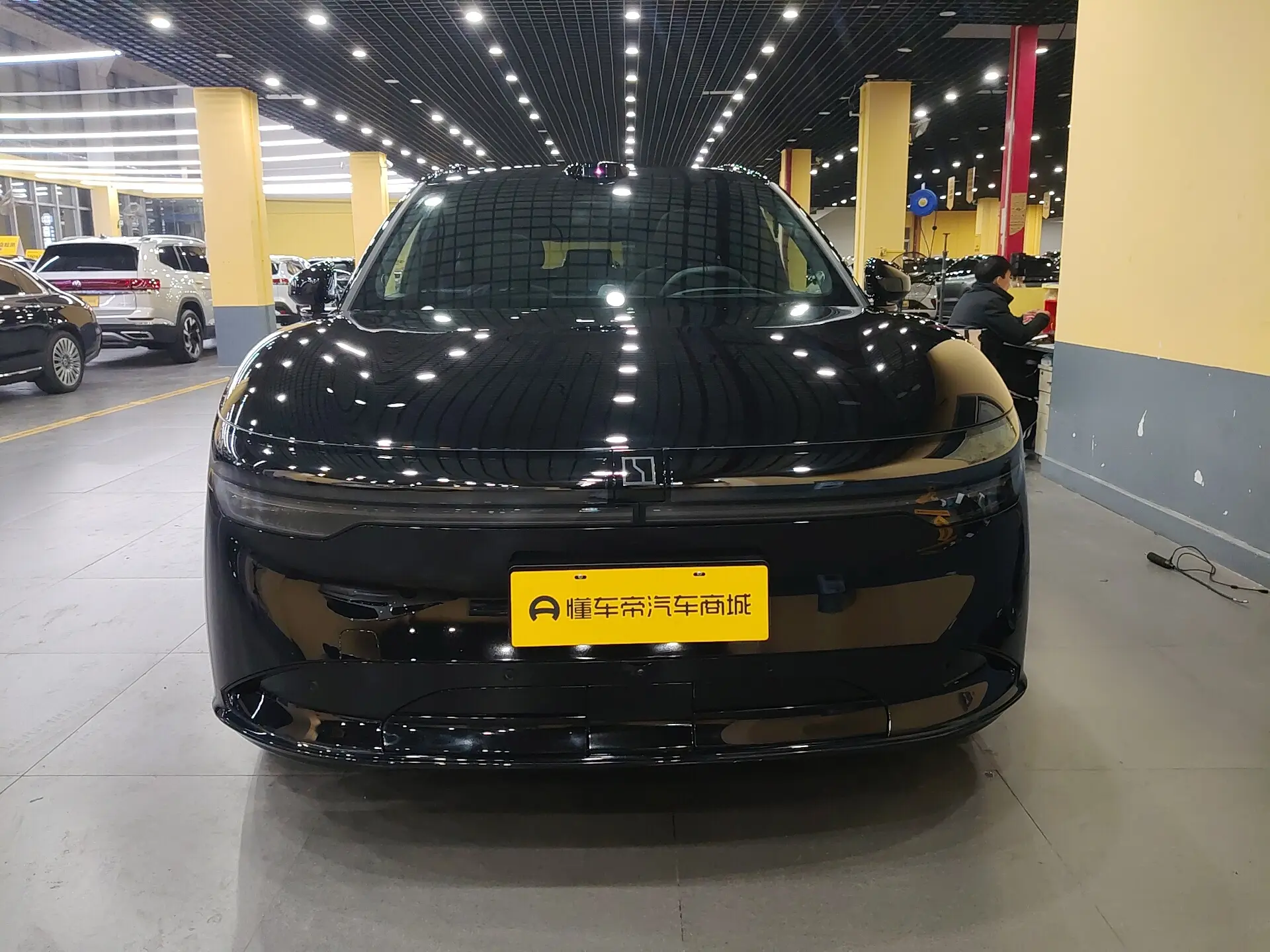 ZEEKR 7X  из Китая