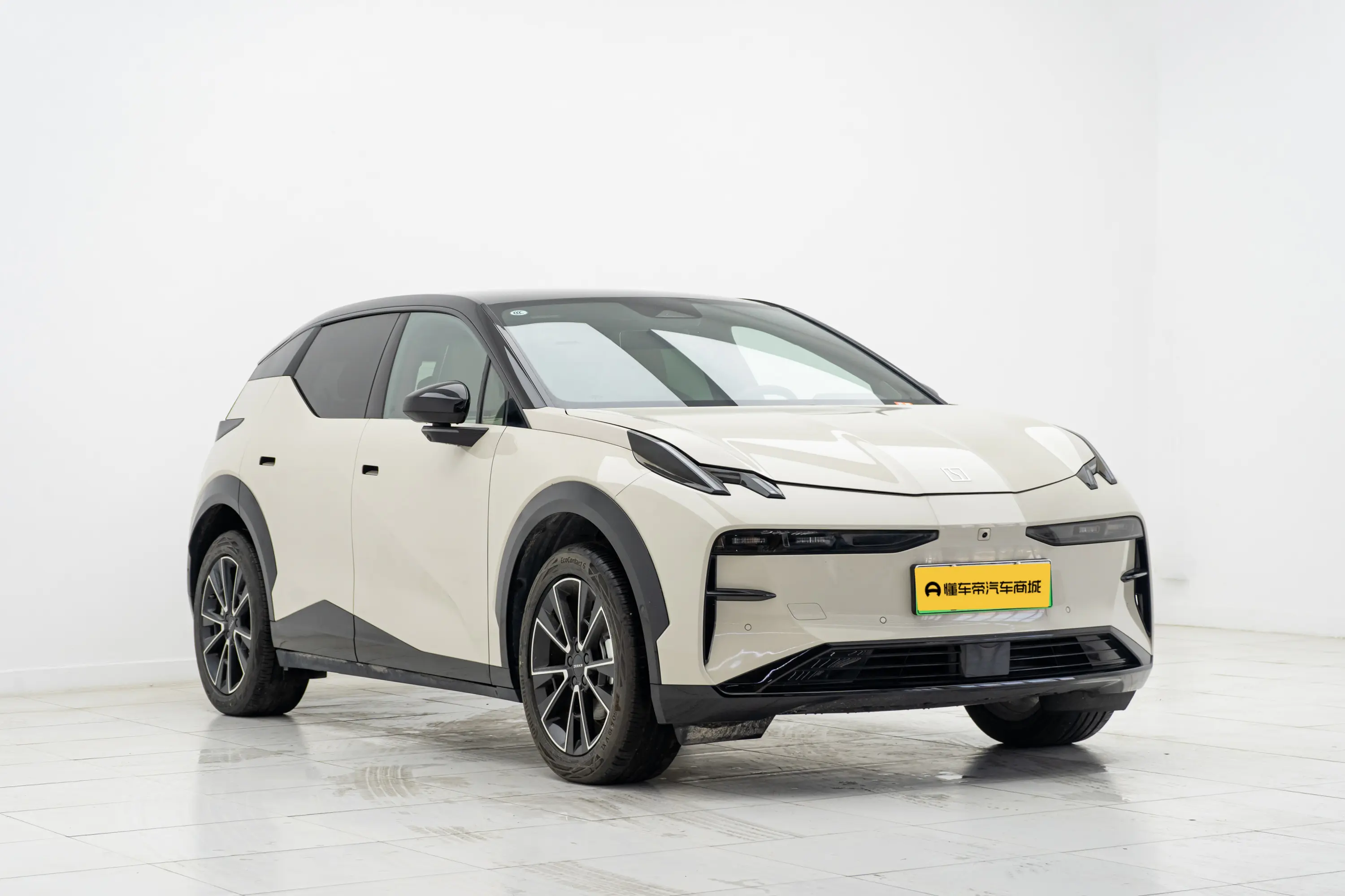 ZEEKR X  из Китая