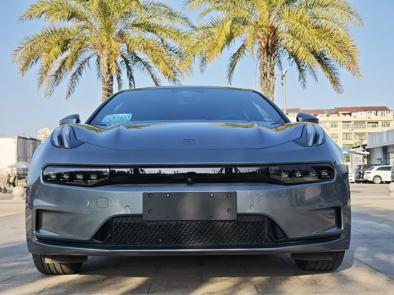 ZEEKR 001  из Китая