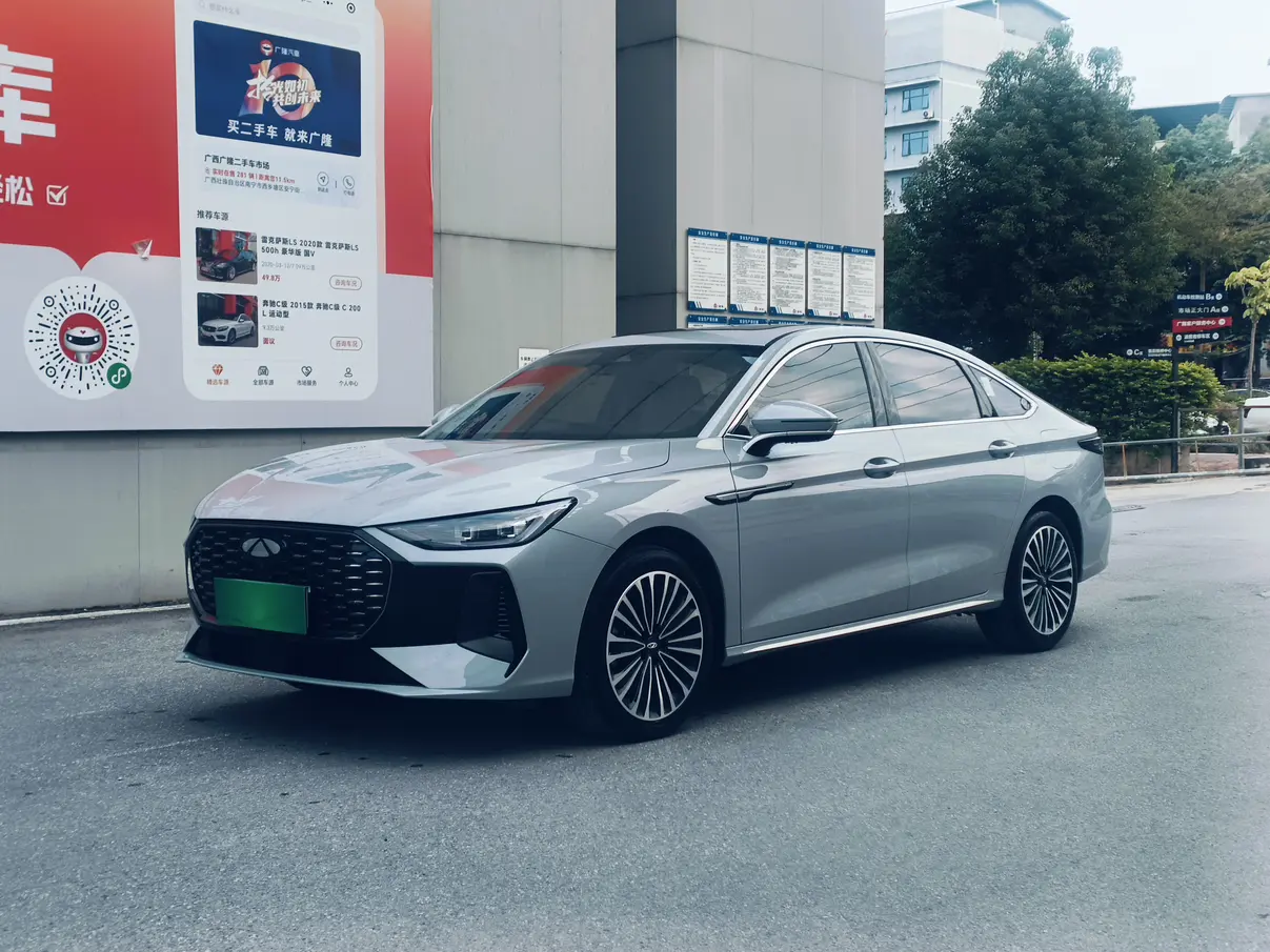Chery Fengyun A8L  из Китая