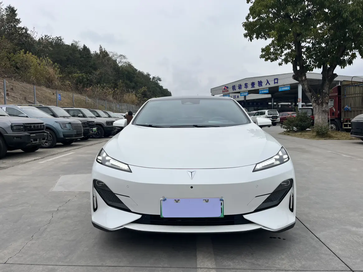 Deepal Dark blue SL03  из Китая