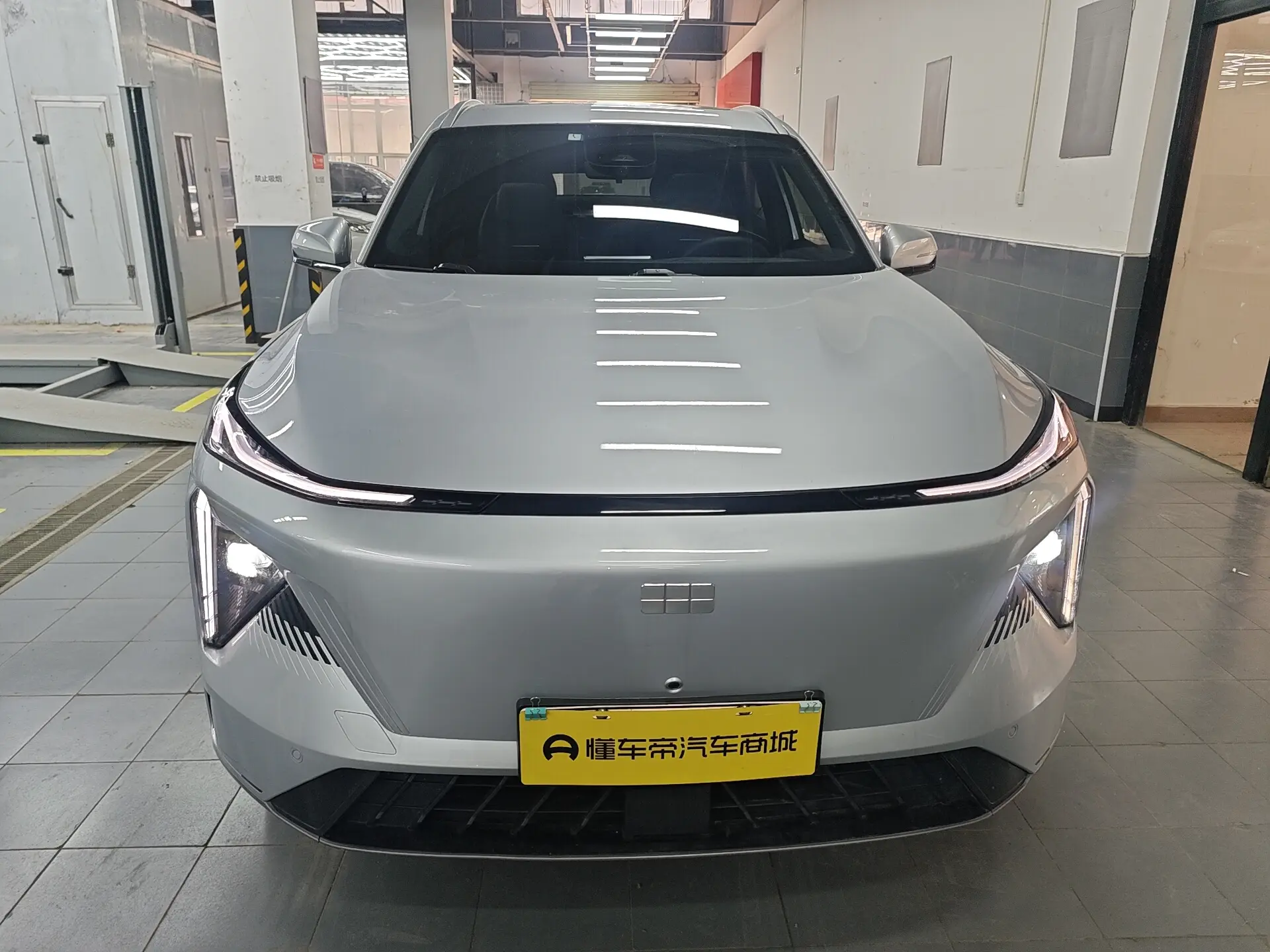 Geely Galaxy L7  из Китая