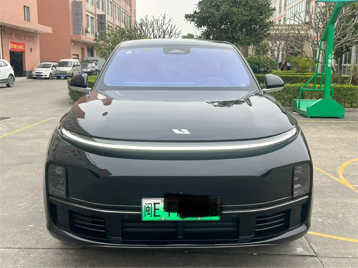 Li L7 (Ideal L7)  из Китая