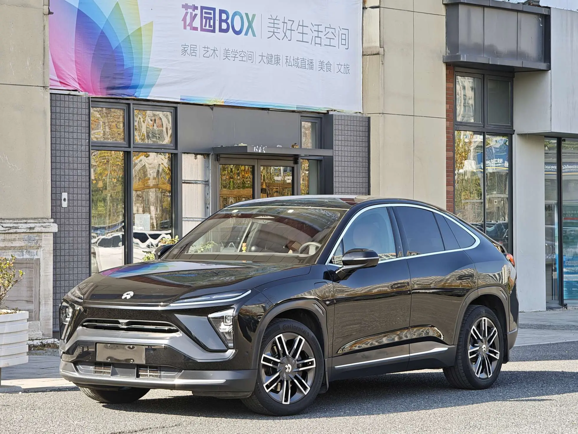 NIO EC6  из Китая