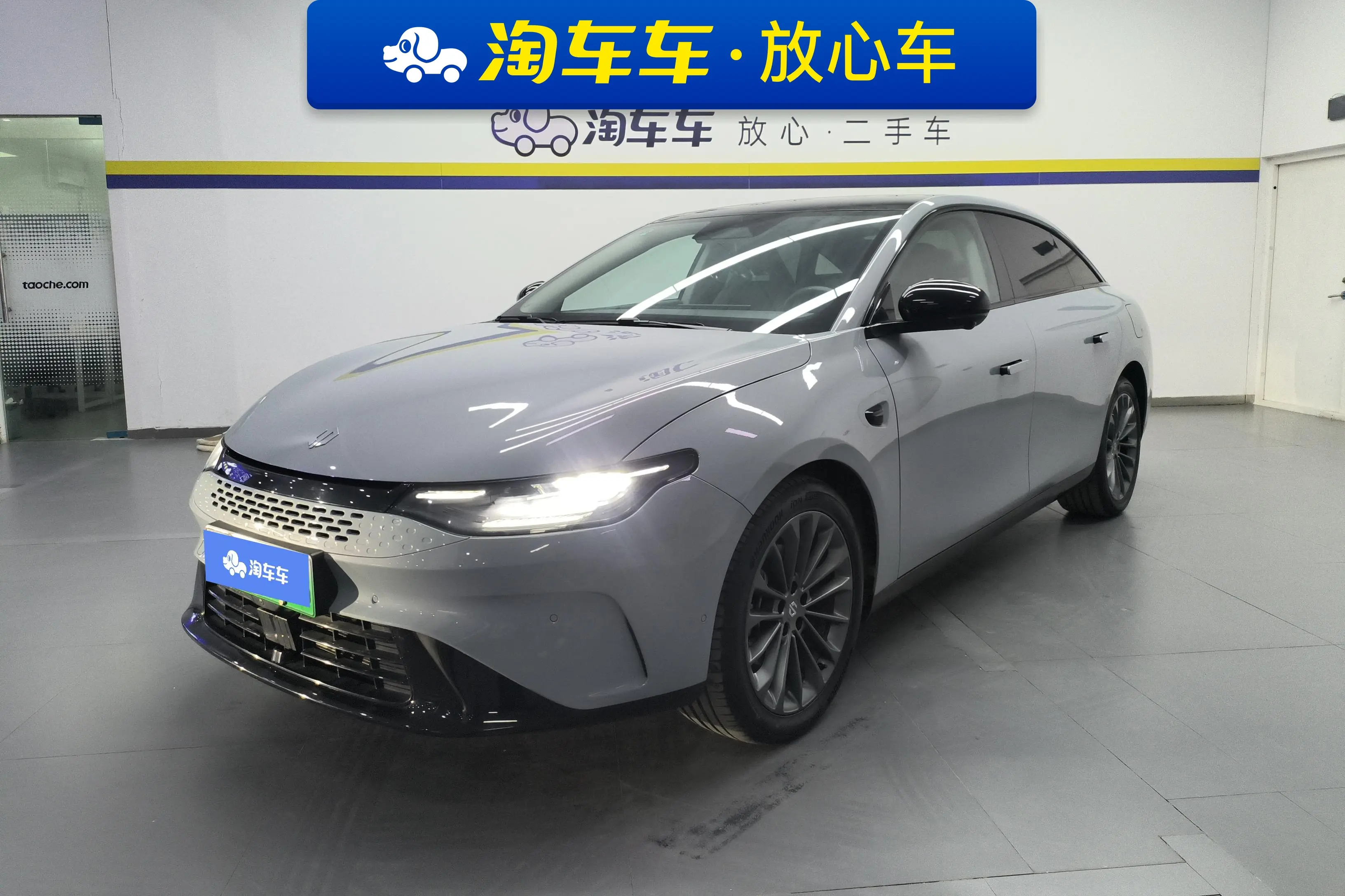 Leapmotor Zero running C01  из Китая