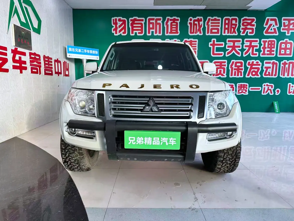 Mitsubishi Pajero  из Китая