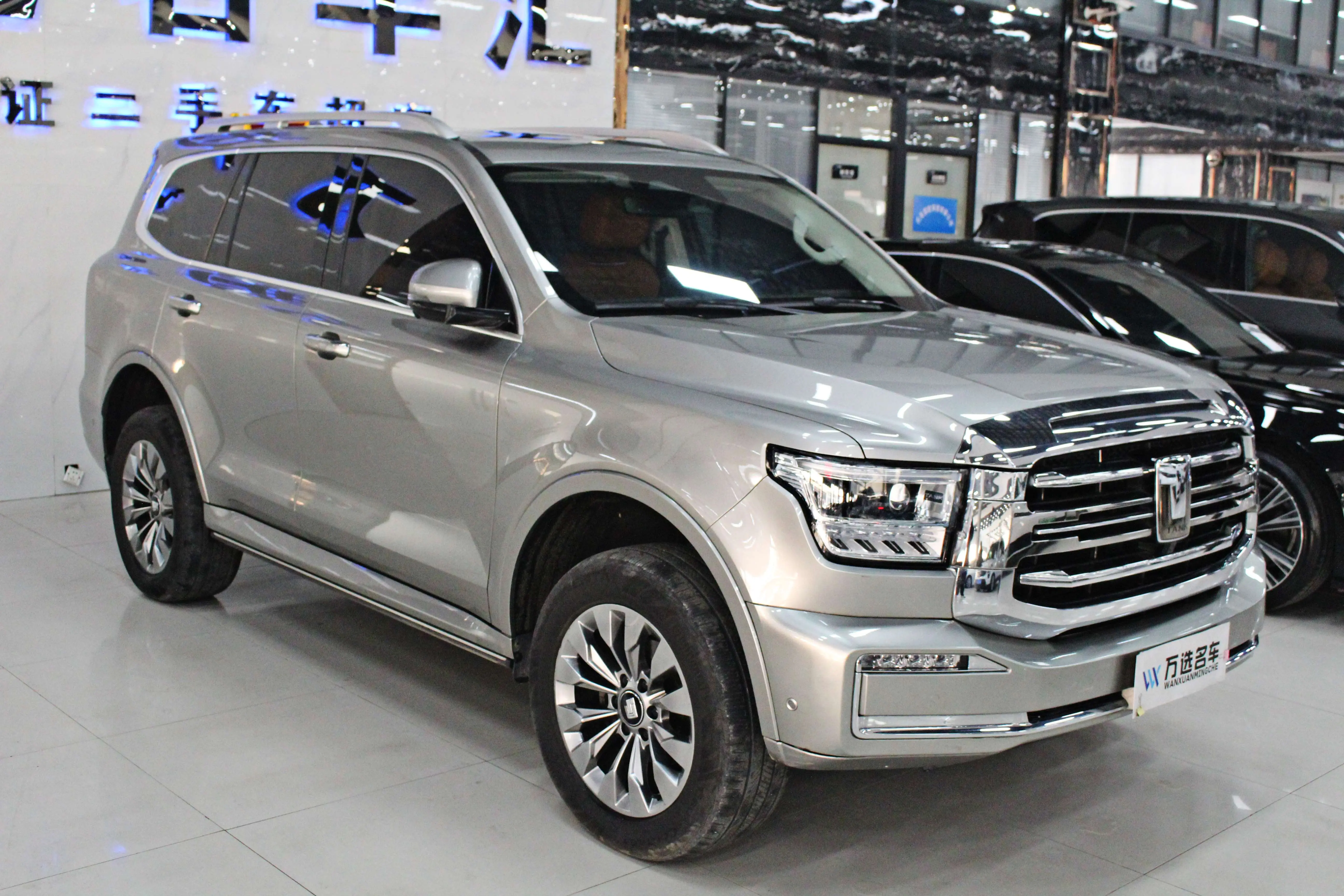 Tank 500  из Китая