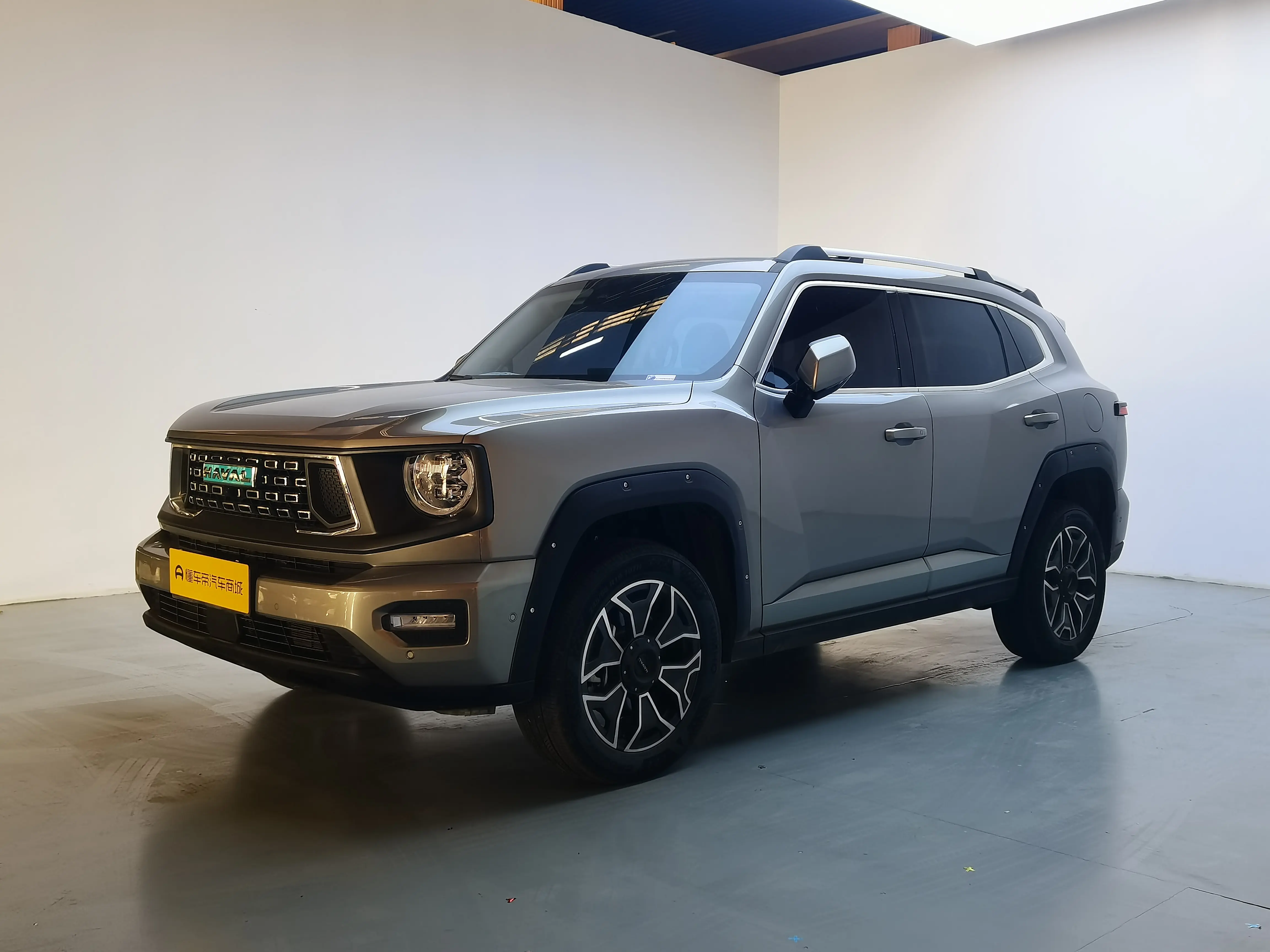 Haval Big Dog PLUS PHEV  из Китая