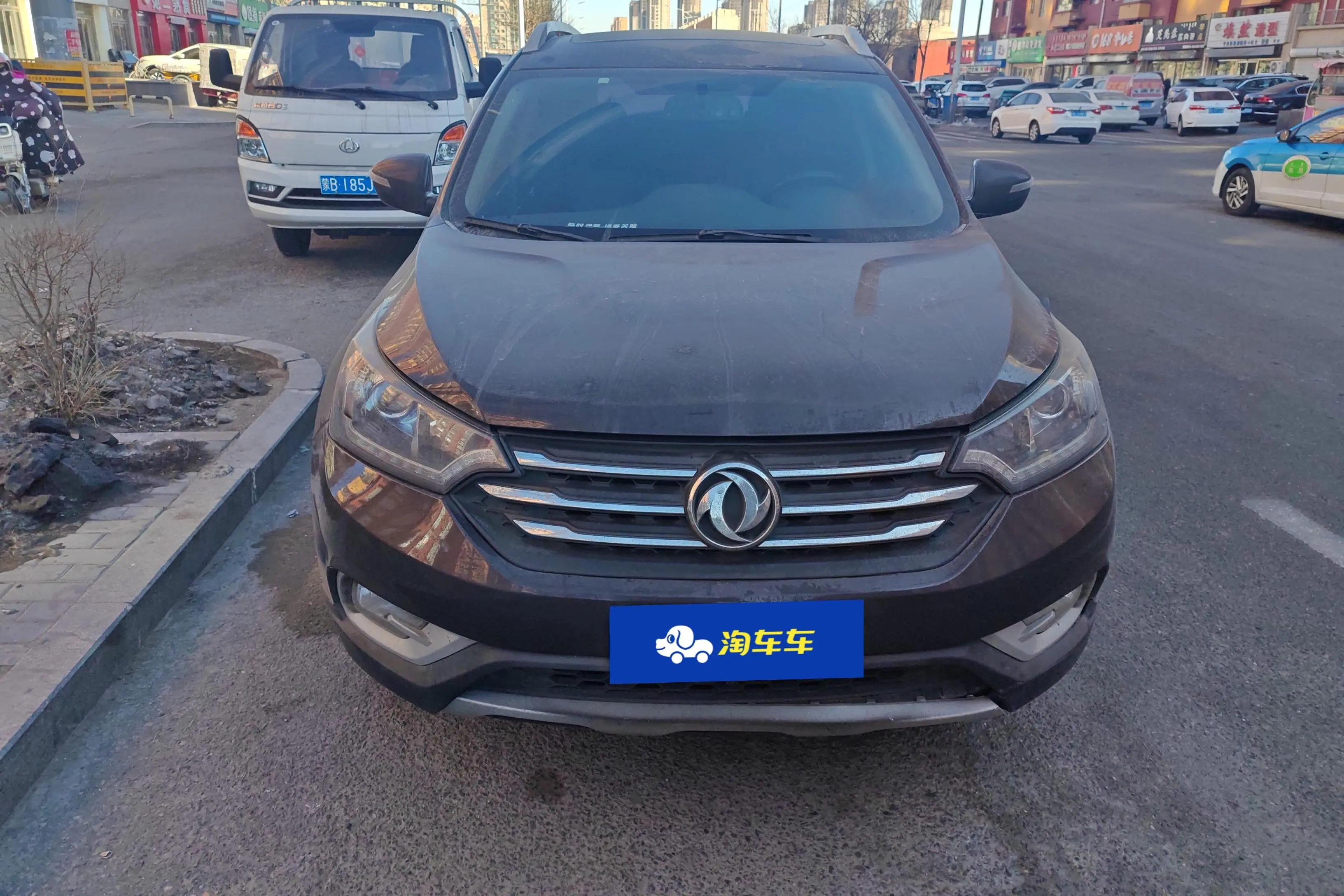 Dongfeng Fengshen AX7  из Китая