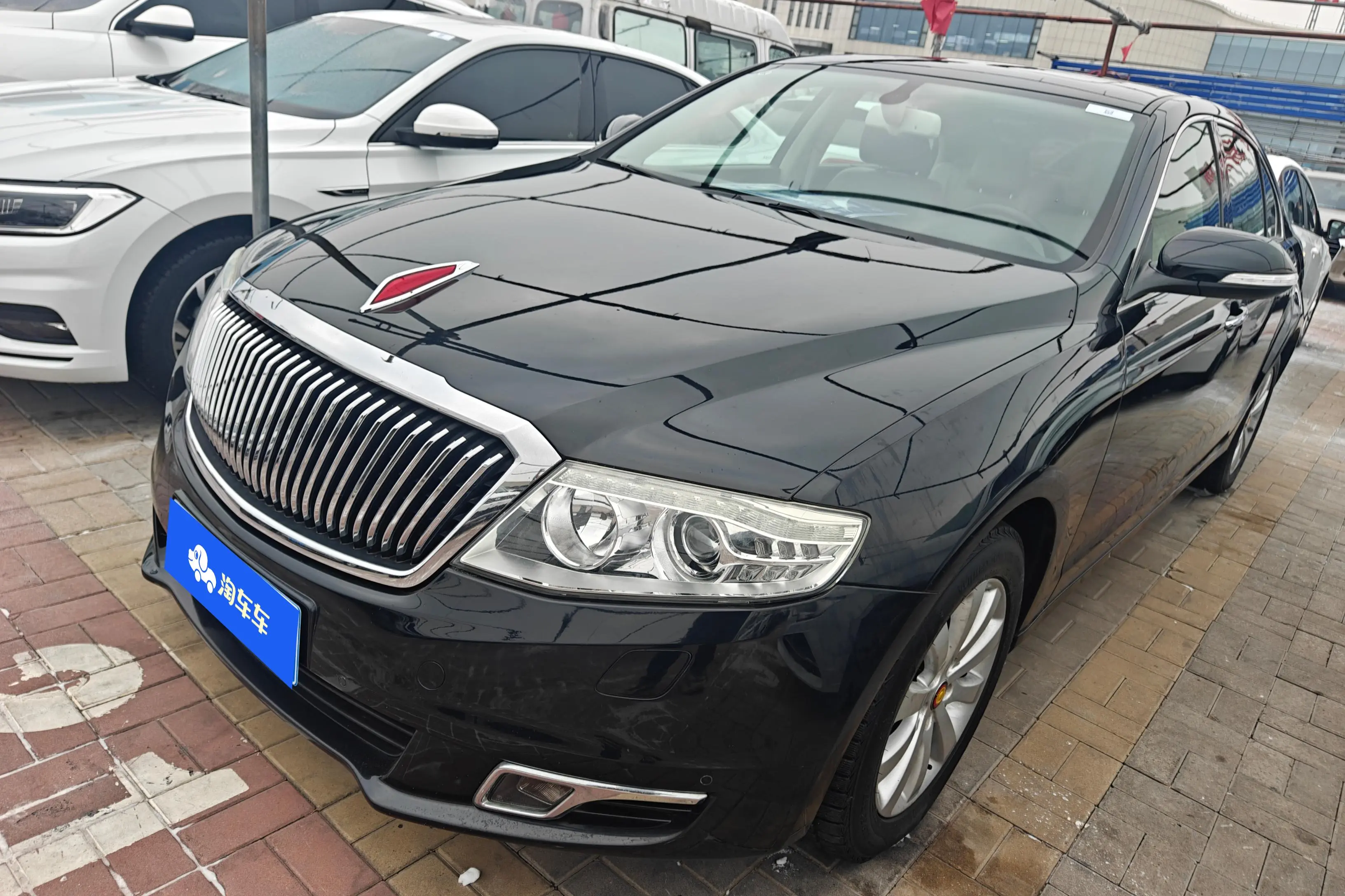 Hongqi H7  из Китая