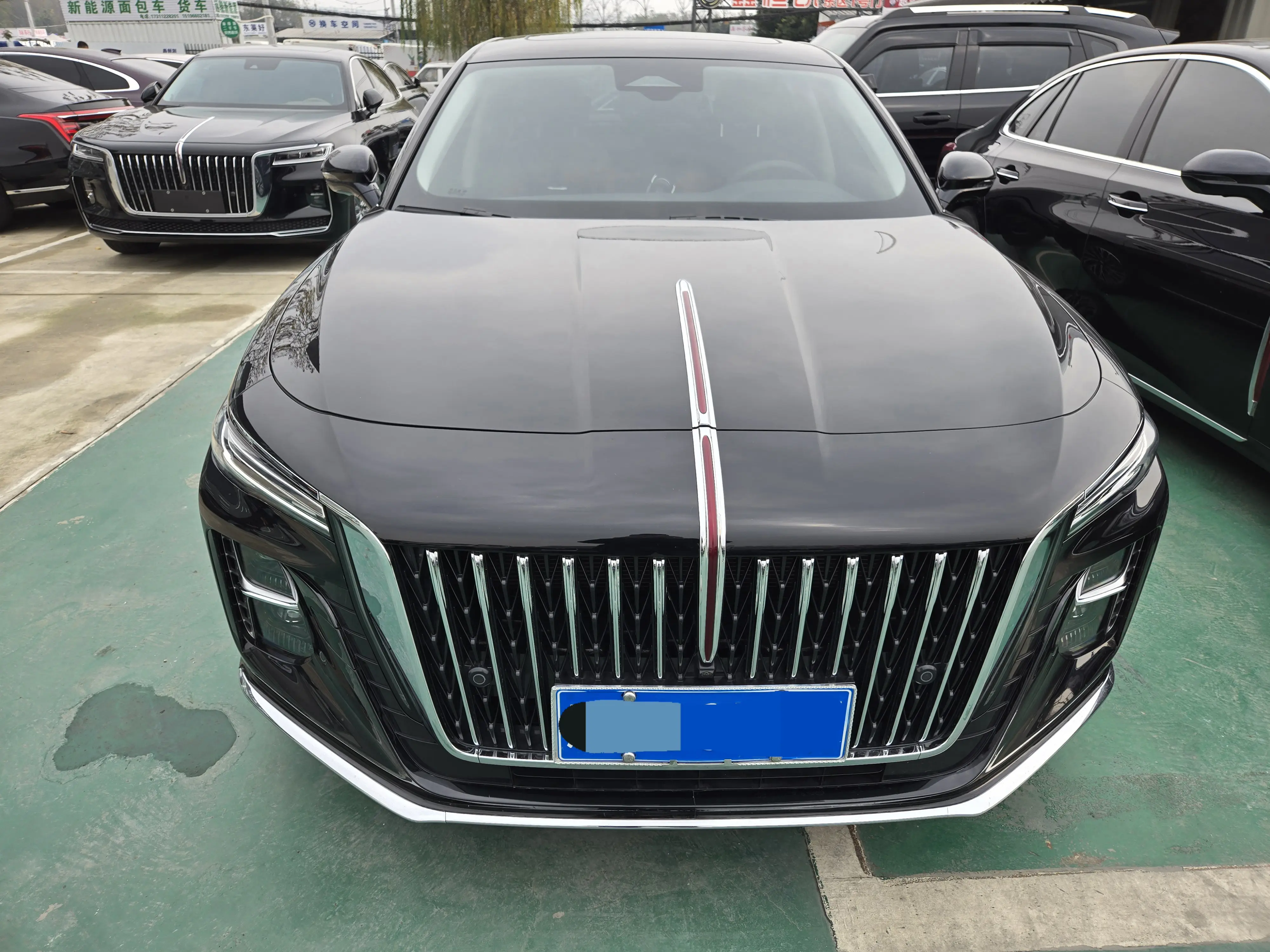 Hongqi H5  из Китая