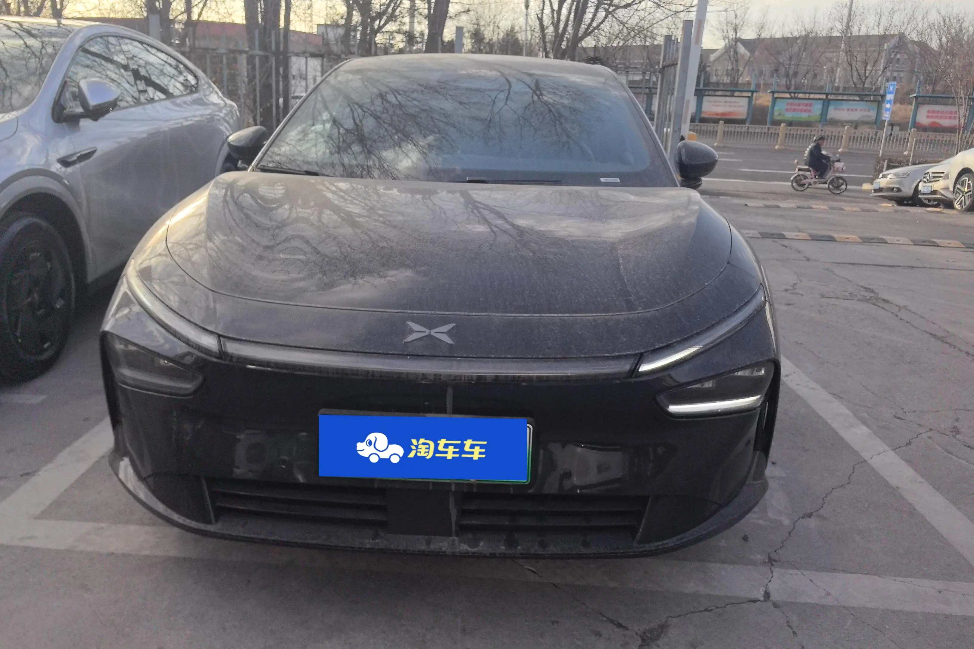 Xpeng P7+  из Китая