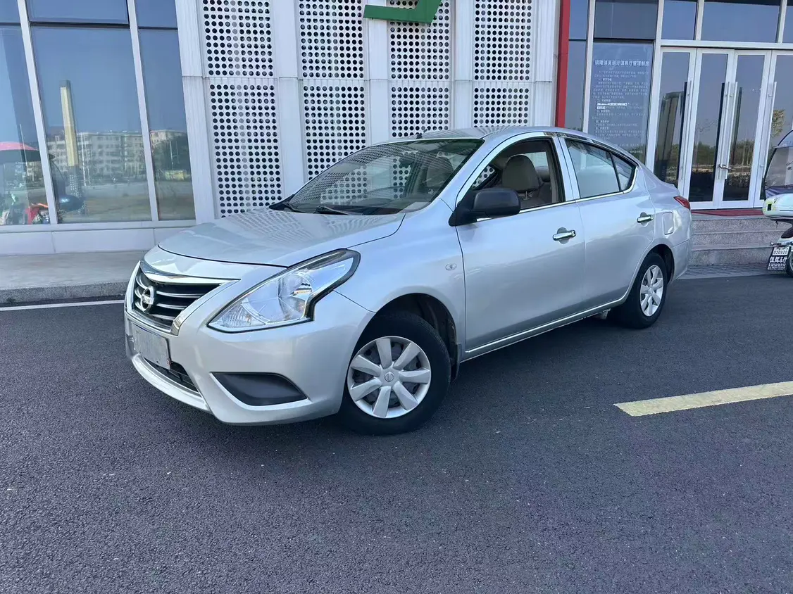 Nissan Sunlight  из Китая