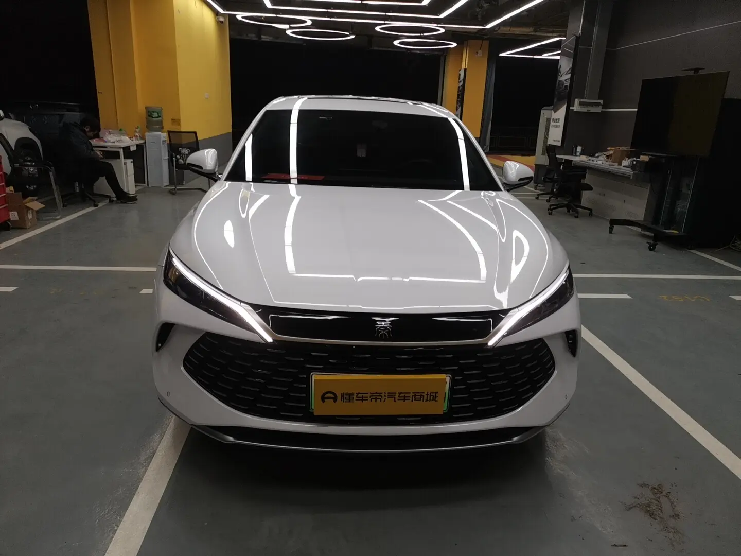 BYD Qin L DM  из Китая