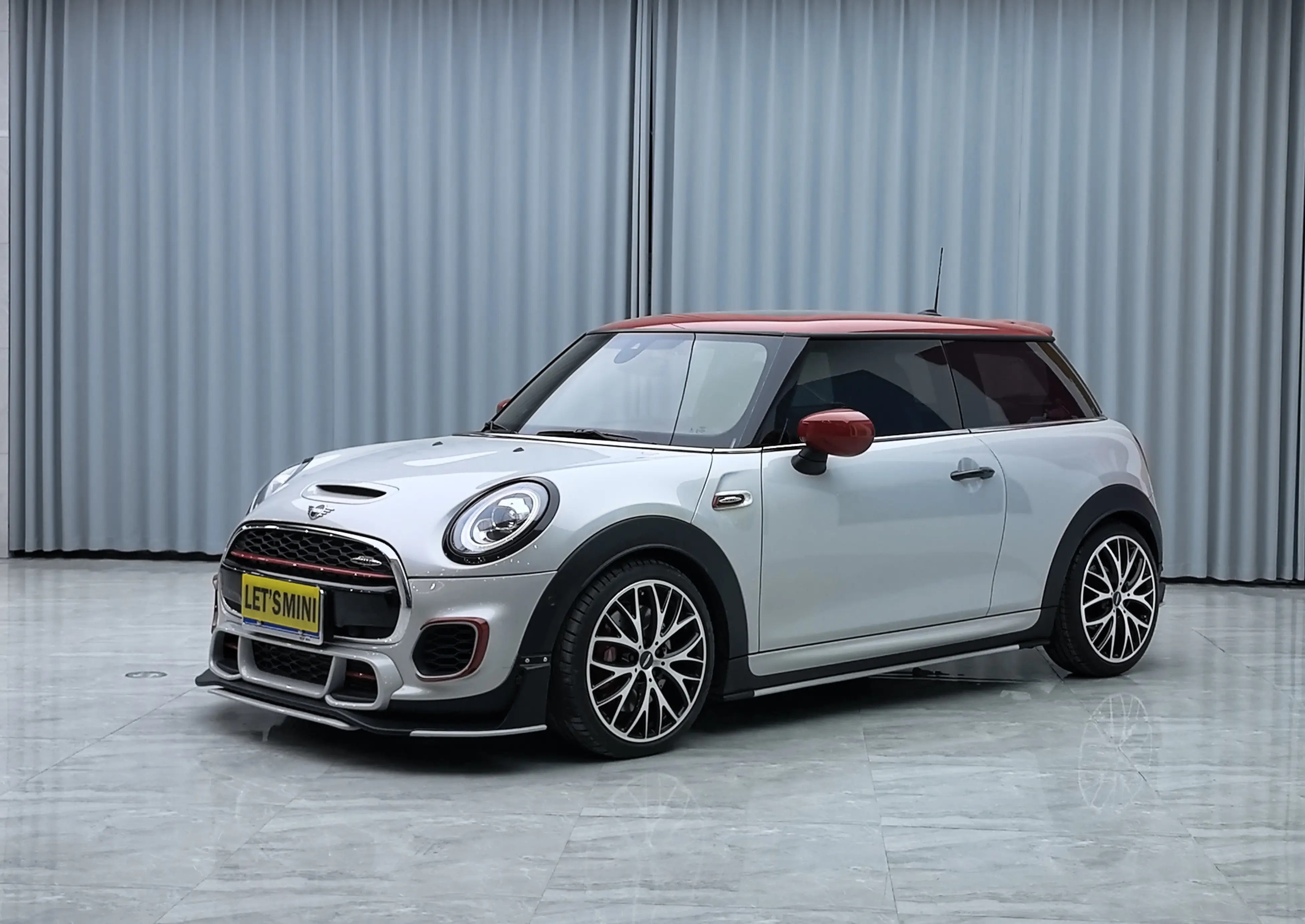 MINI JCW  из Китая