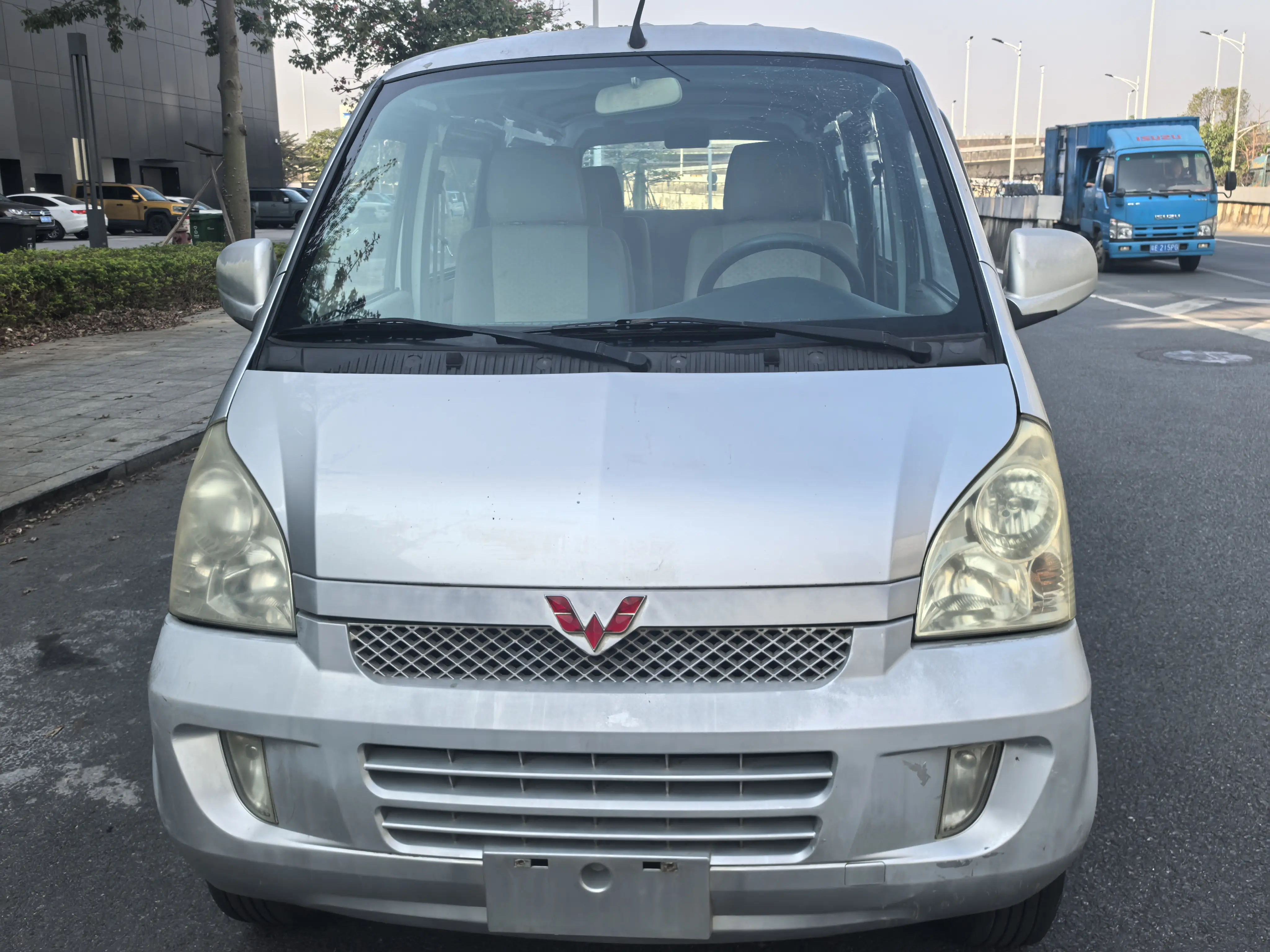 Wuling Rongguang  из Китая