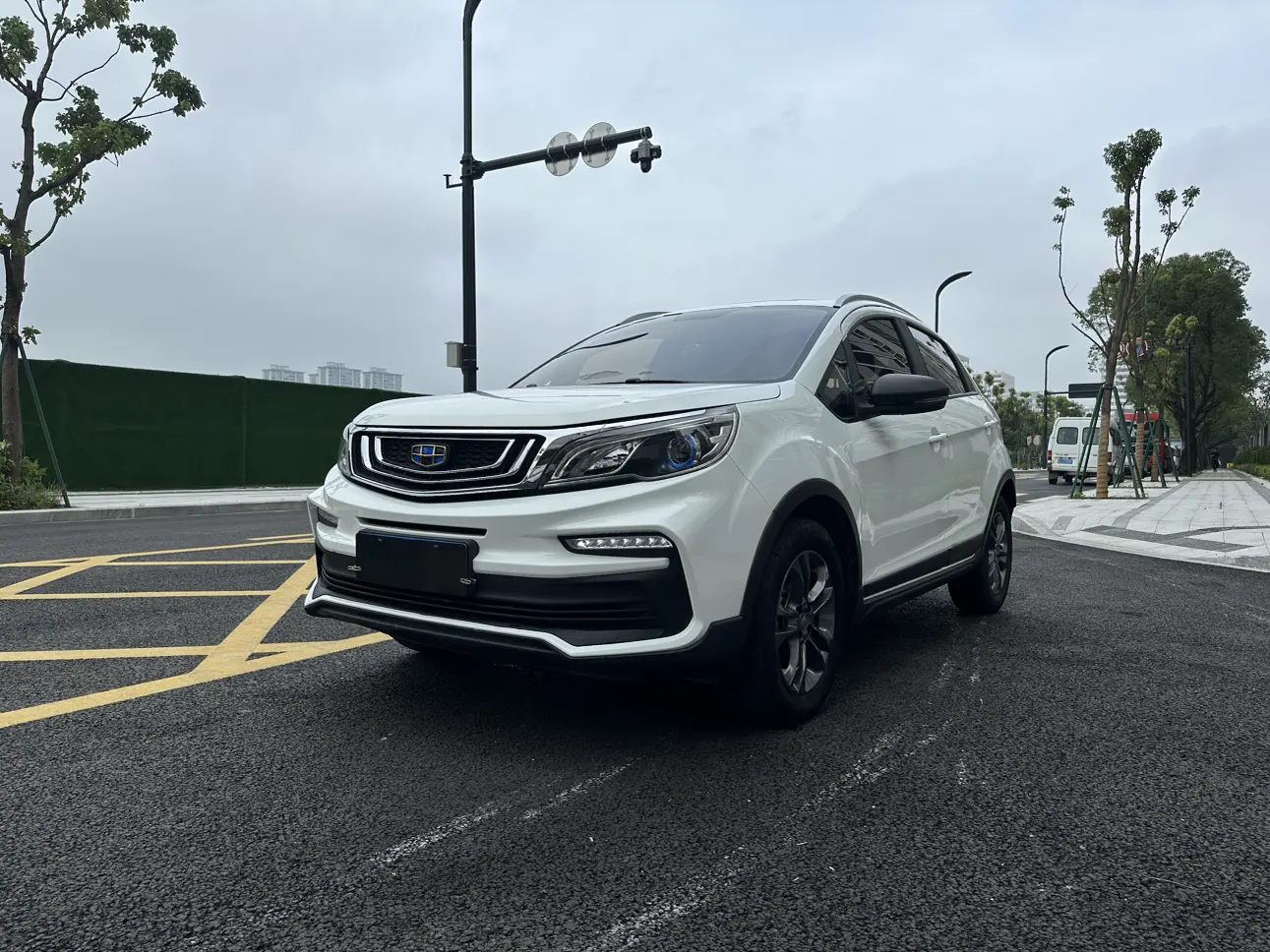 Geely Vision X3  из Китая