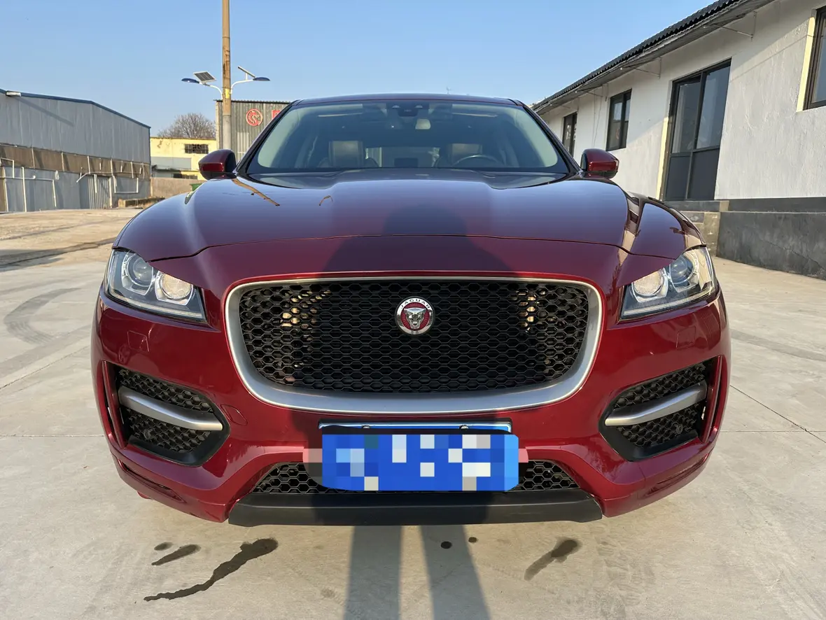Jaguar F-PACE  из Китая