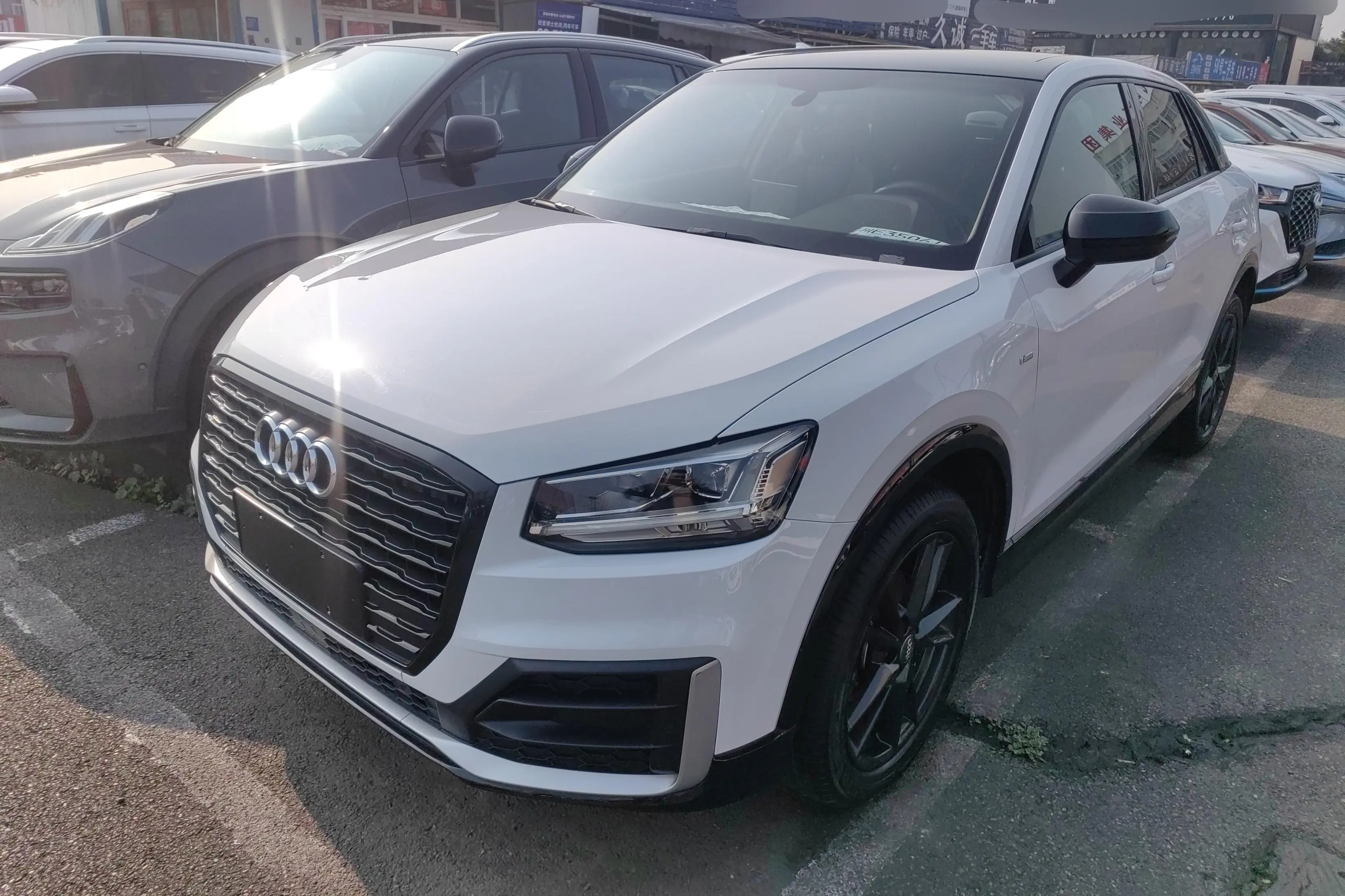 Audi Q2L  из Китая