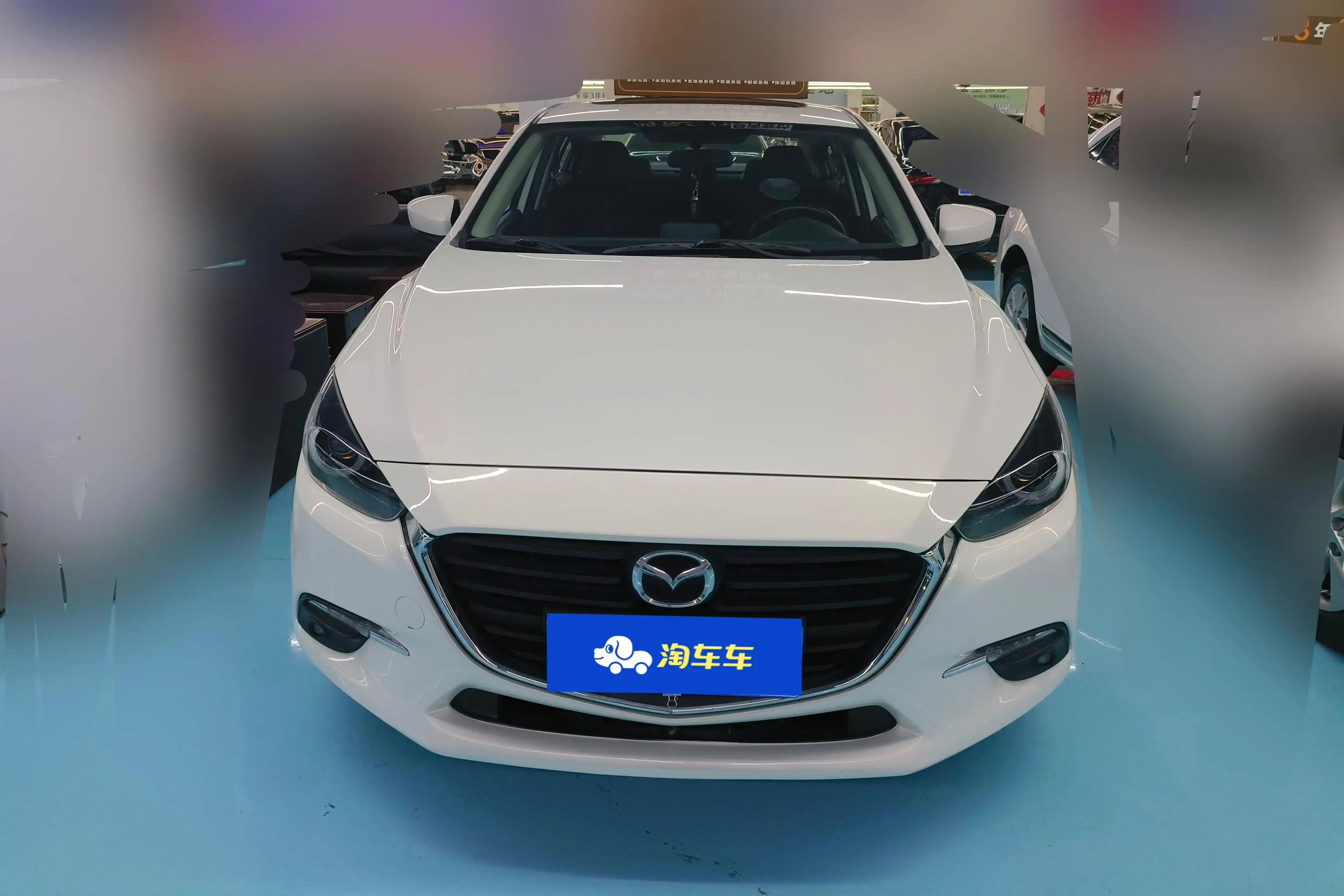 Mazda Axela (Mazda3)  из Китая