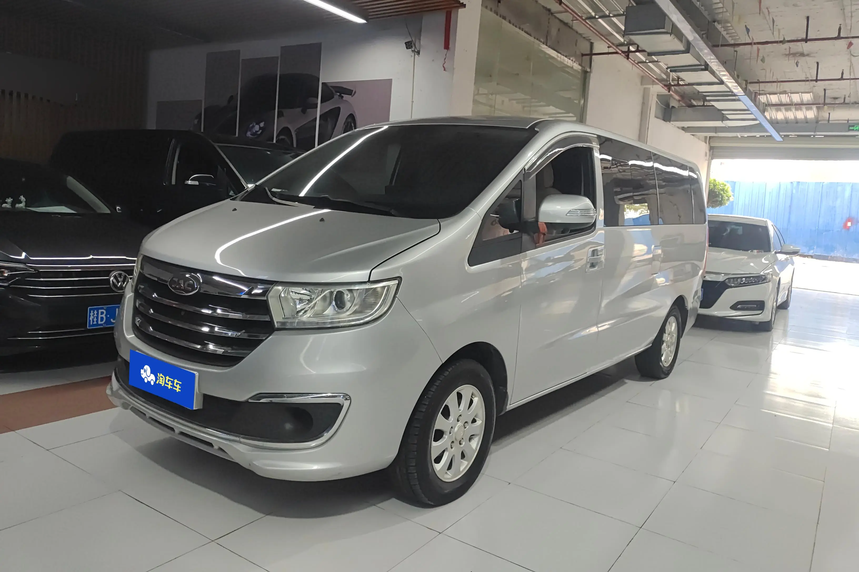 JAC Ruifeng M3  из Китая