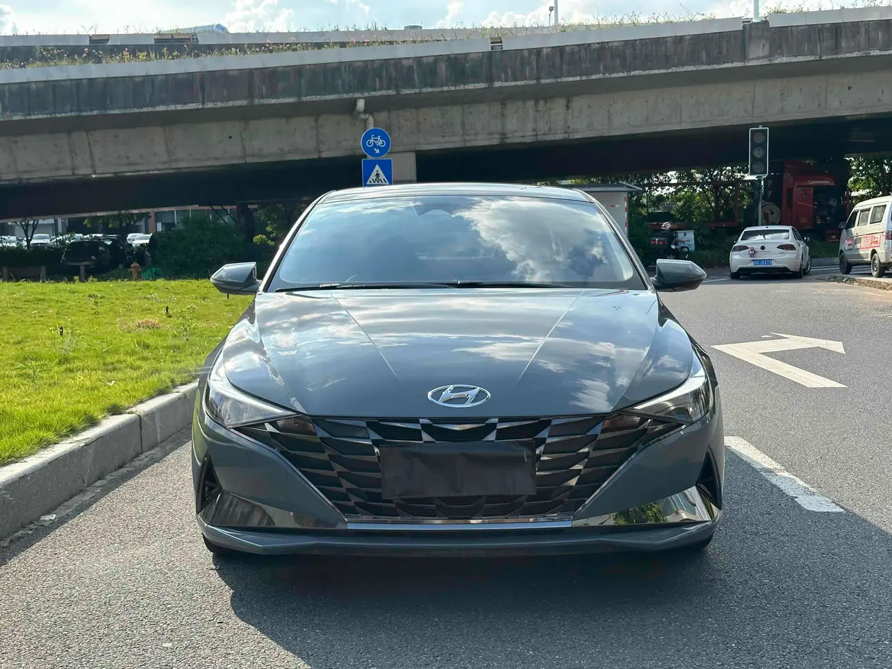 Hyundai Elantra  из Китая