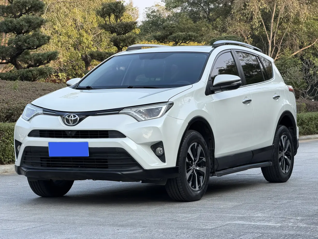 Toyota RAV4  из Китая