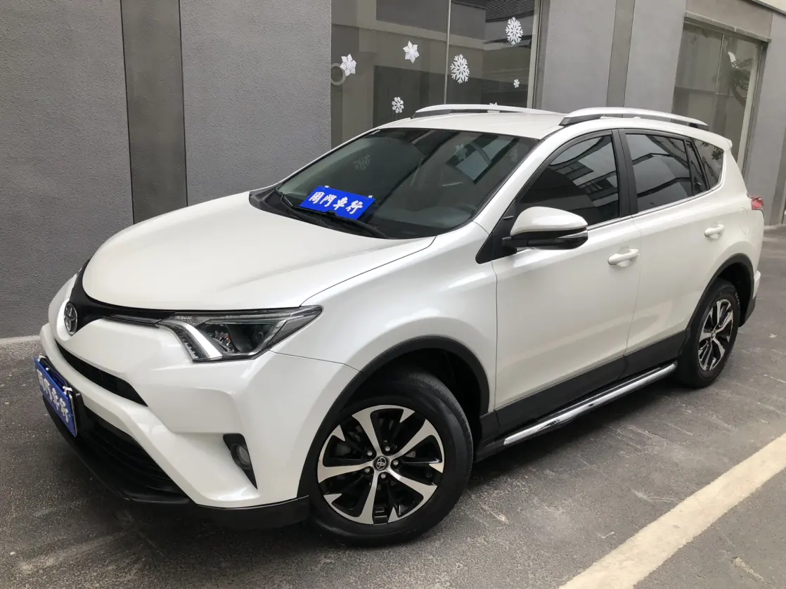 Toyota RAV4  из Китая