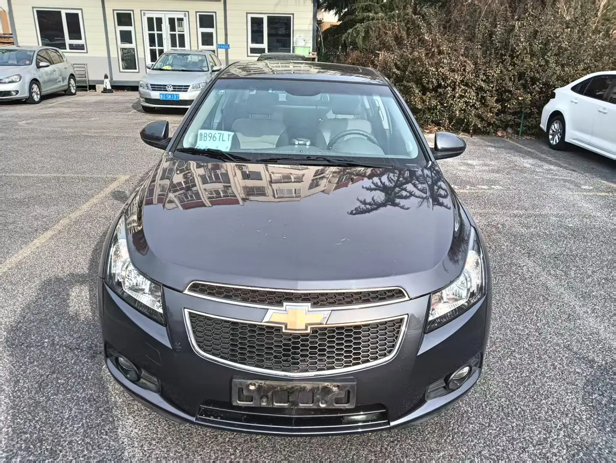 Chevrolet Monza (Cruze)  из Китая