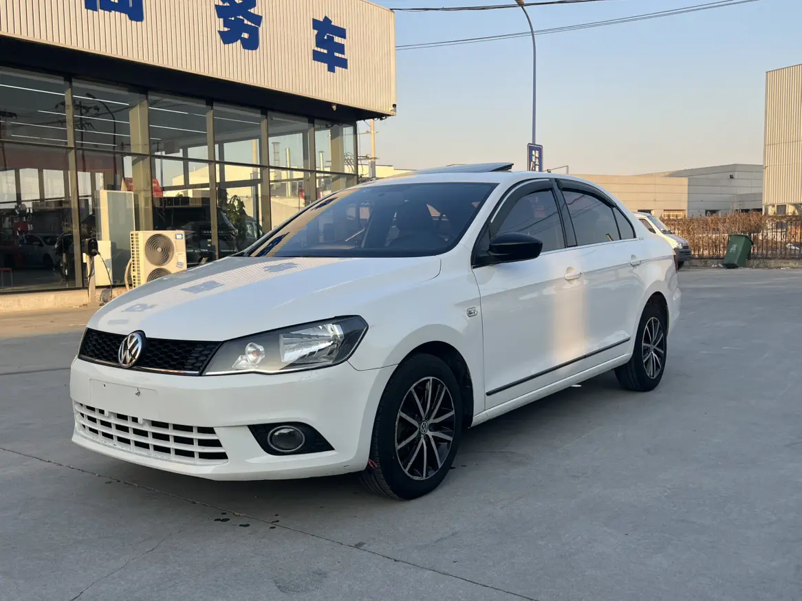 Volkswagen Jetta  из Китая