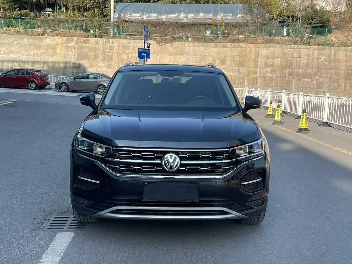 Volkswagen Tayron  из Китая