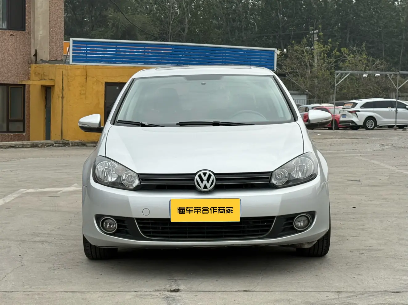 Volkswagen Golf  из Китая