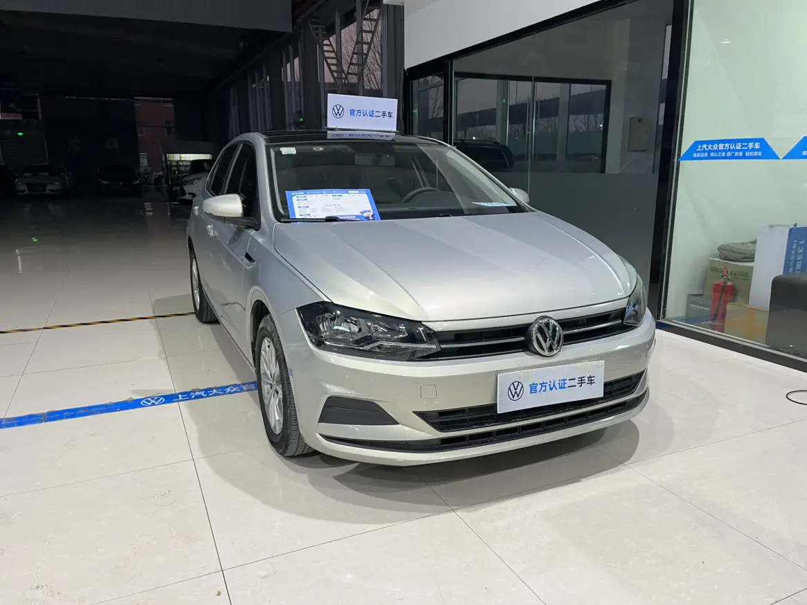 Volkswagen Polo  из Китая