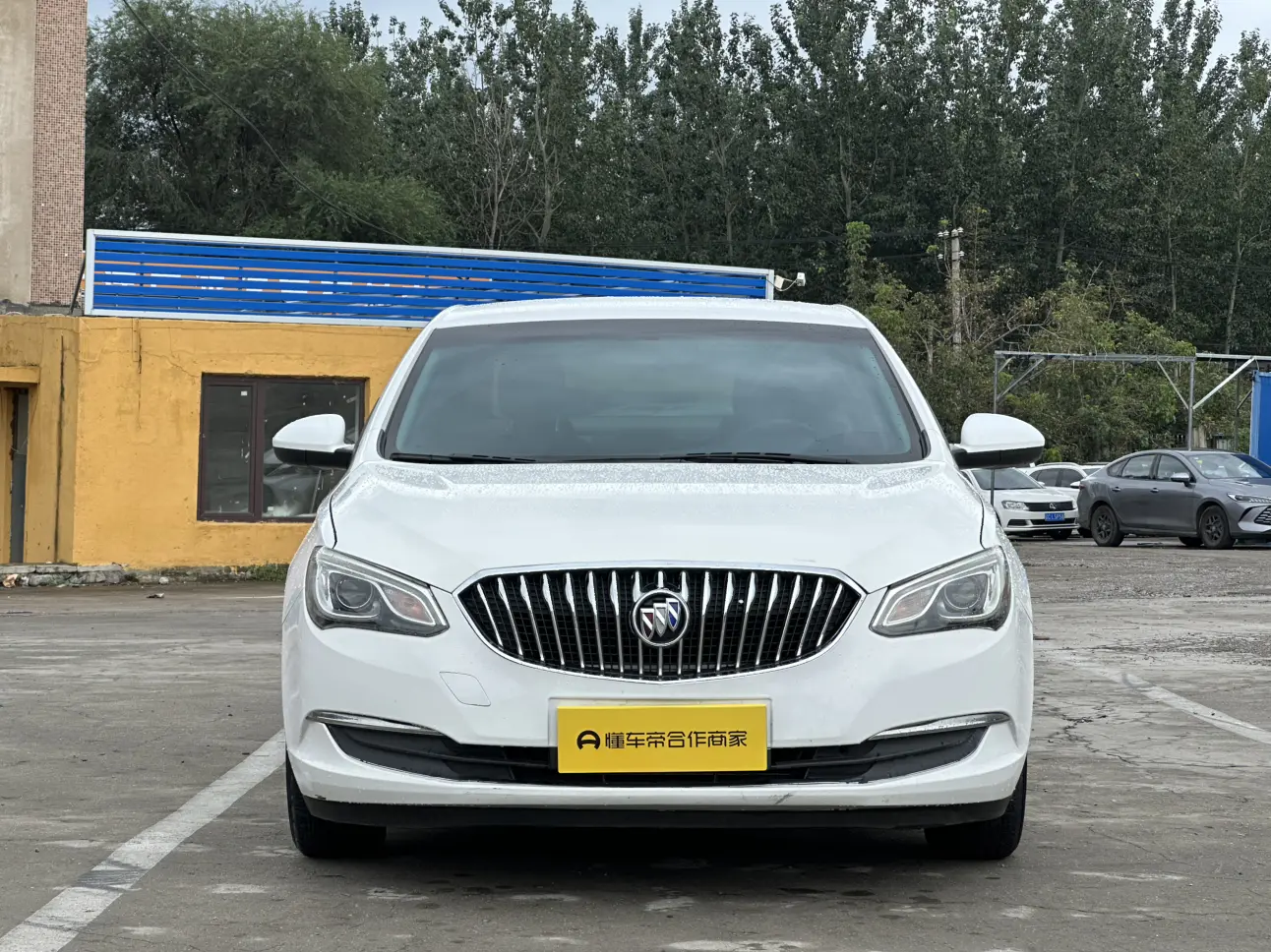 Buick Yinglang  из Китая