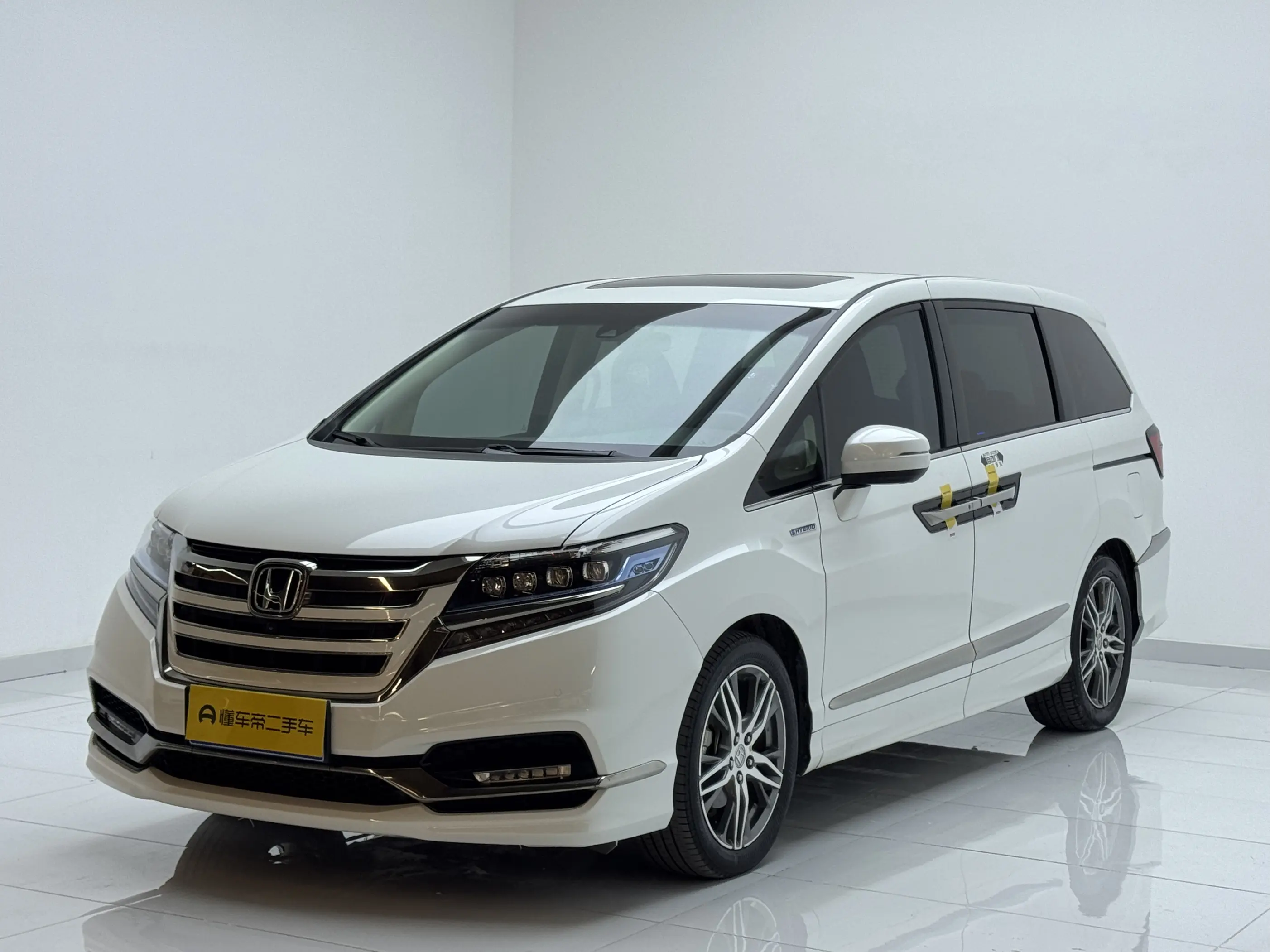 Honda Elysion (Alison)  из Китая