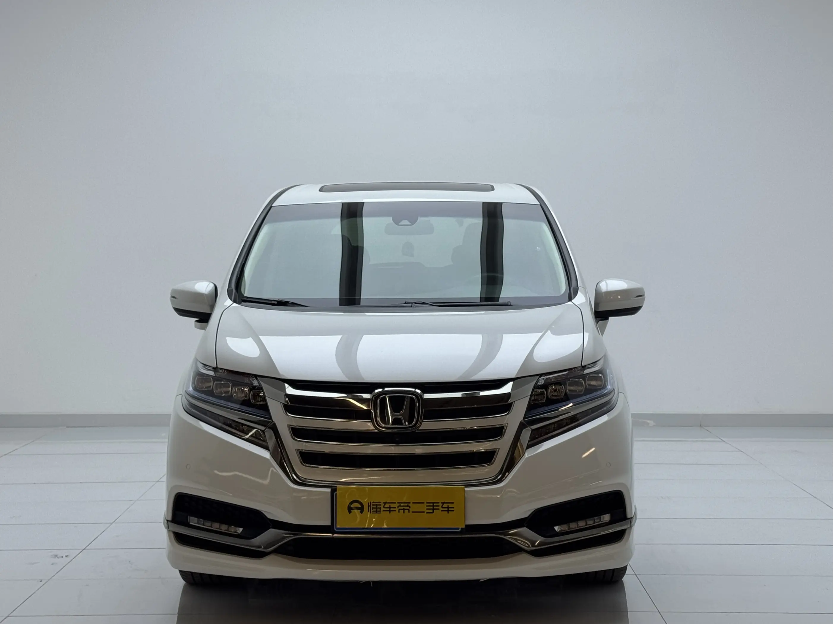 Honda Elysion (Alison)  из Китая