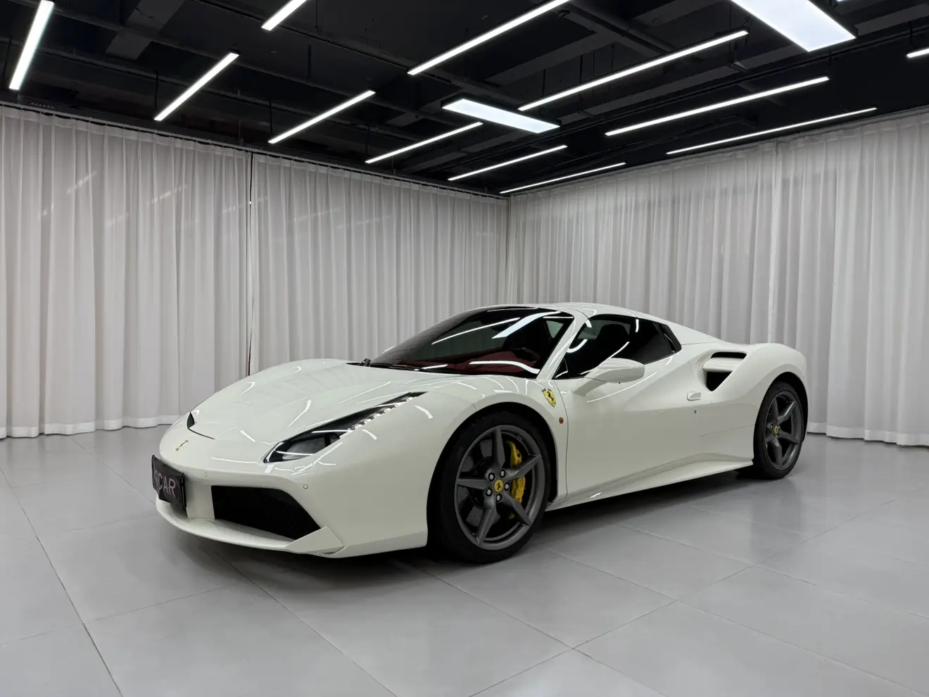 Ferrari 488  из Китая