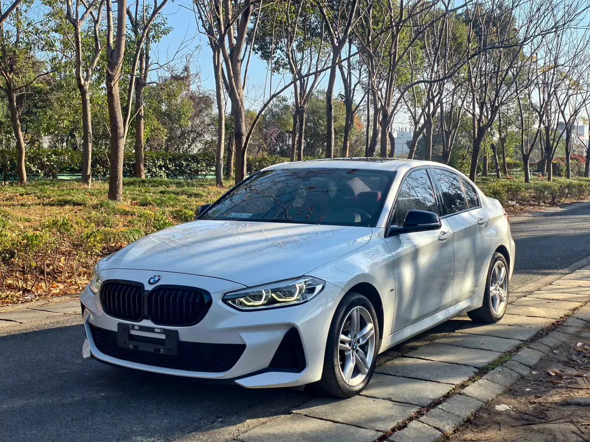 BMW 1 Series  из Китая