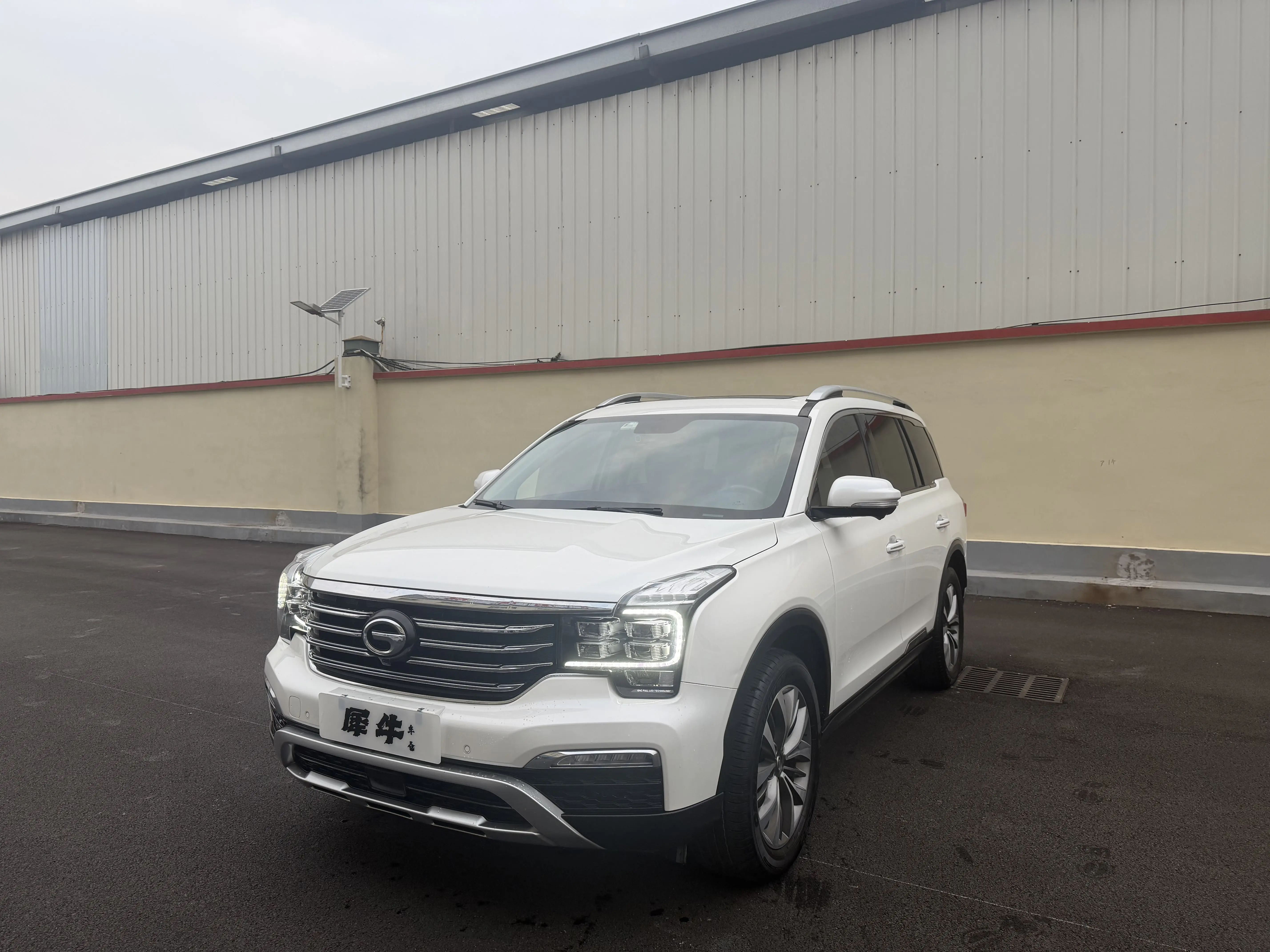 GAC Trumpchi GS8  из Китая