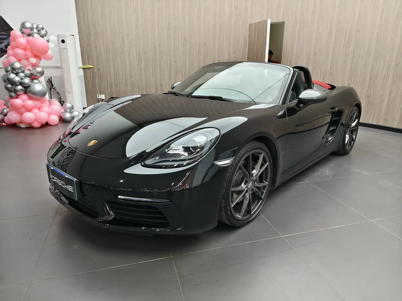 Porsche 718  из Китая